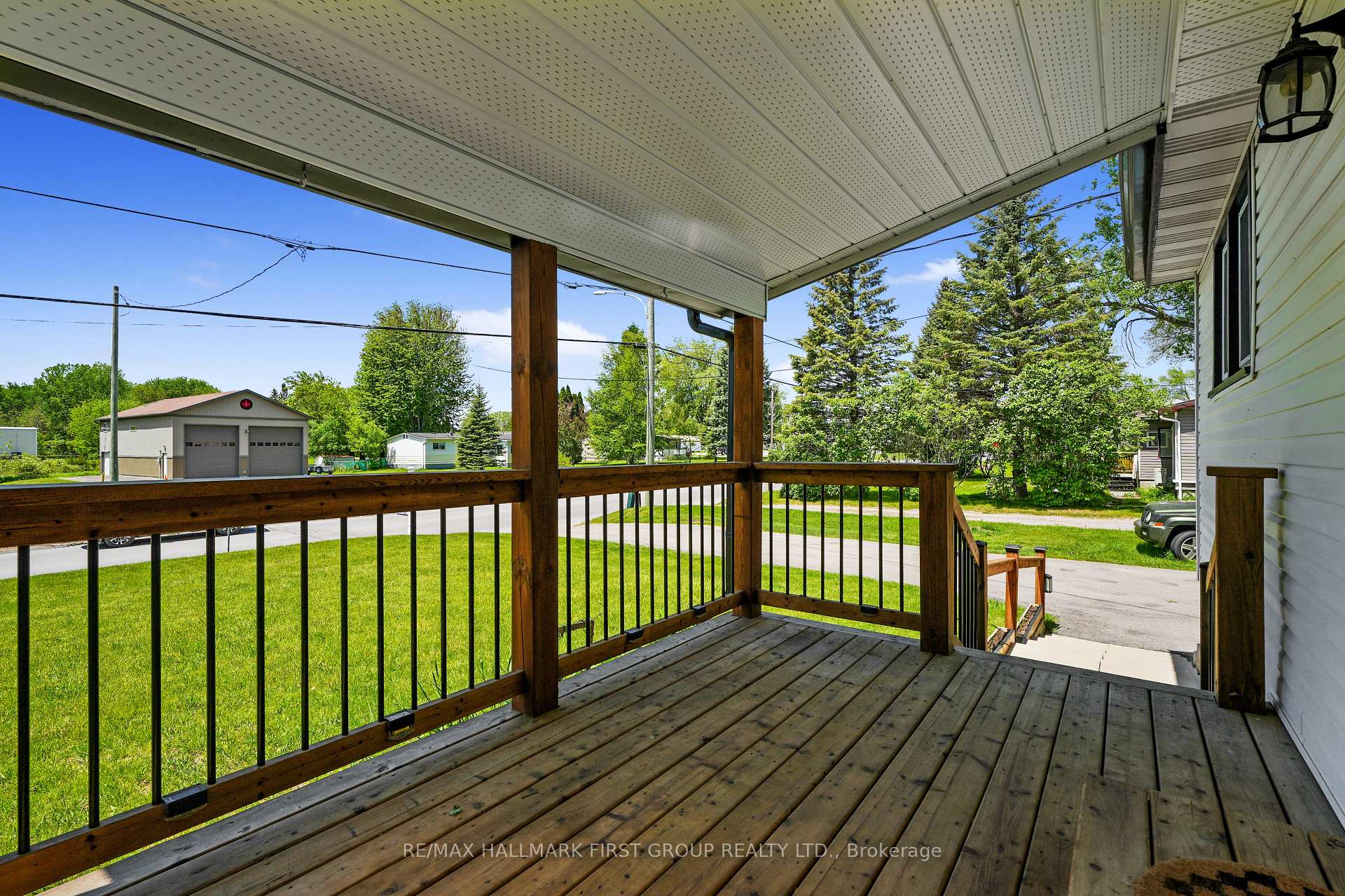 Photo 5 of 40 Whites Road, Quinte West, Sidney Ward — HOMEH