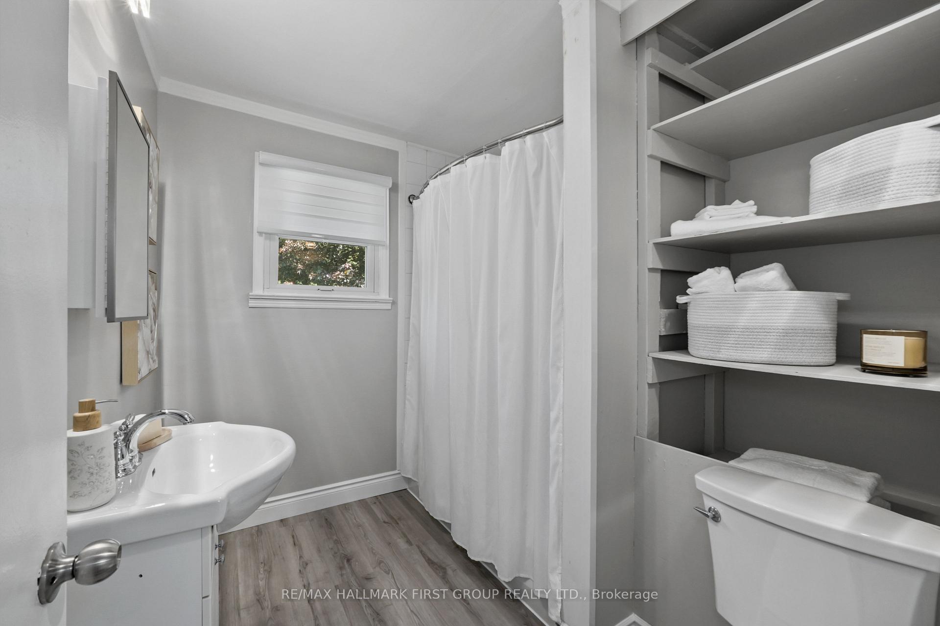 Photo 27 of 40 Whites Road, Quinte West, Sidney Ward — HOMEH