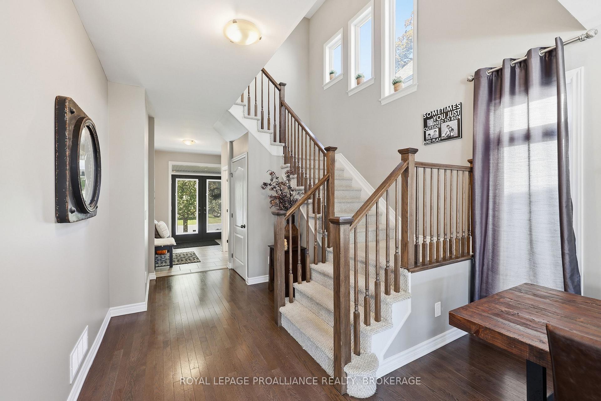Photo 8 of 1369 Waterside Way, Kingston, Kingston East (Incl Barret Crt) — HOMEH
