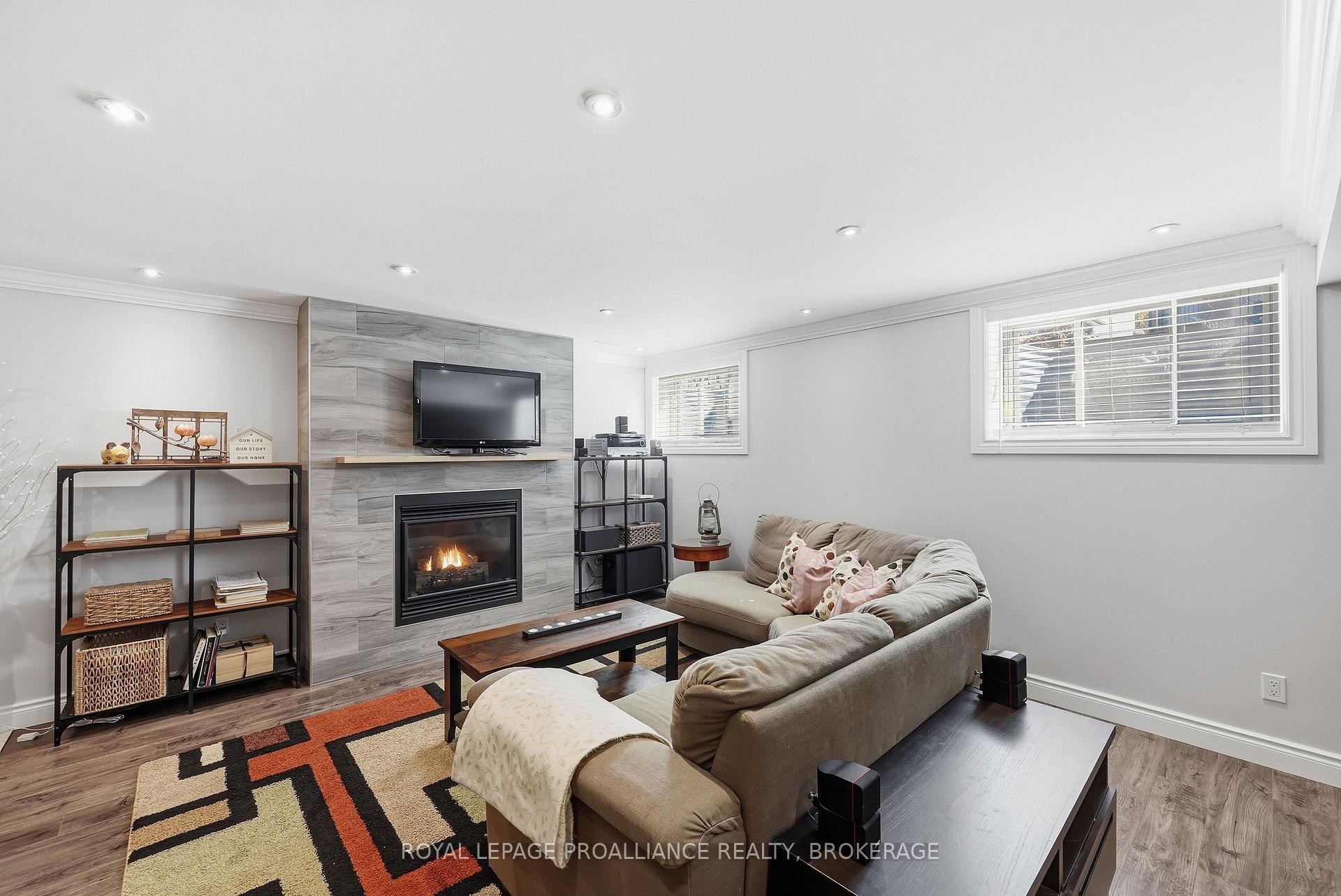 Photo 57 of 1369 Waterside Way, Kingston, Kingston East (Incl Barret Crt) — HOMEH
