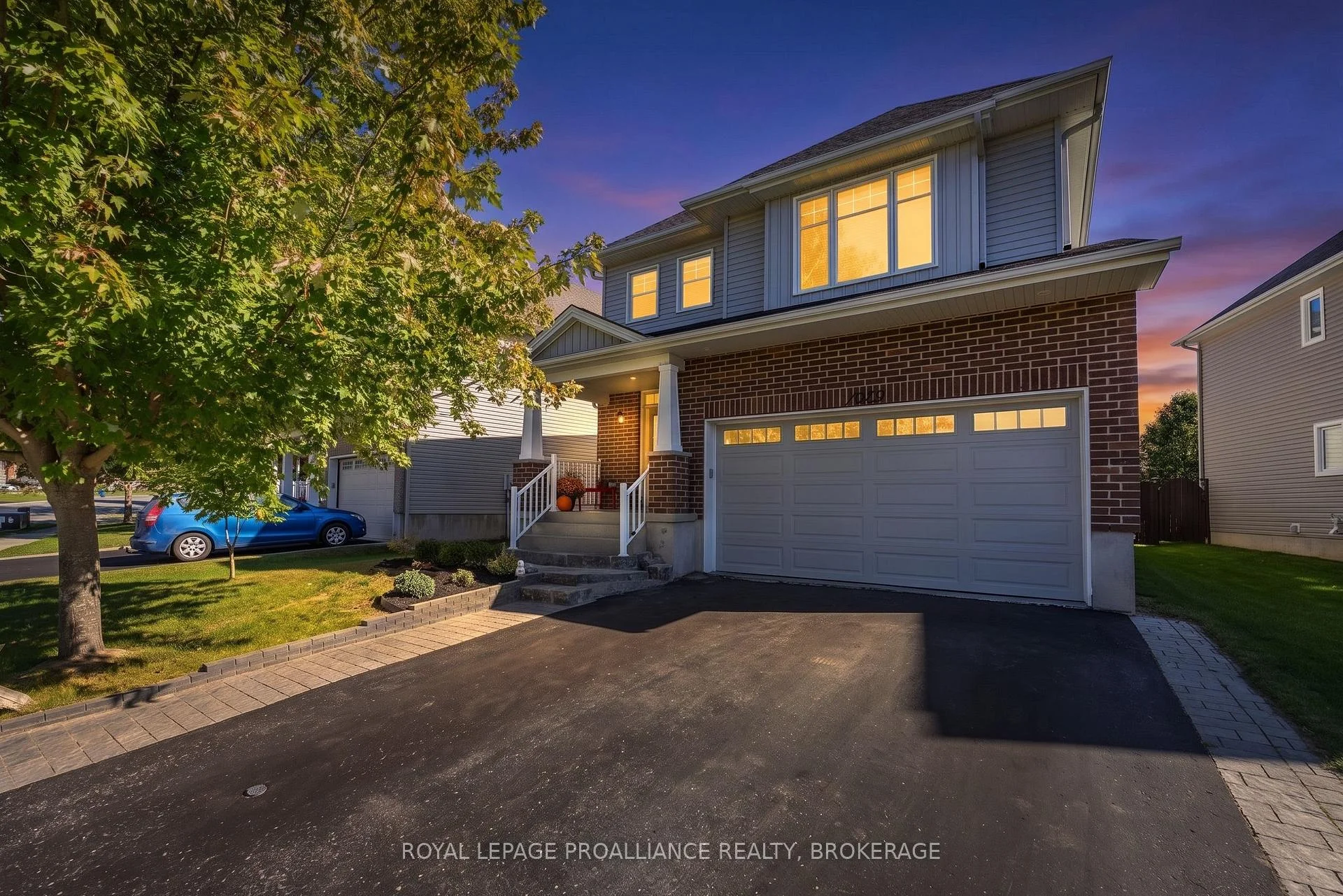 Photo 2 of 1369 Waterside Way, Kingston, Kingston East (Incl Barret Crt) — HOMEH
