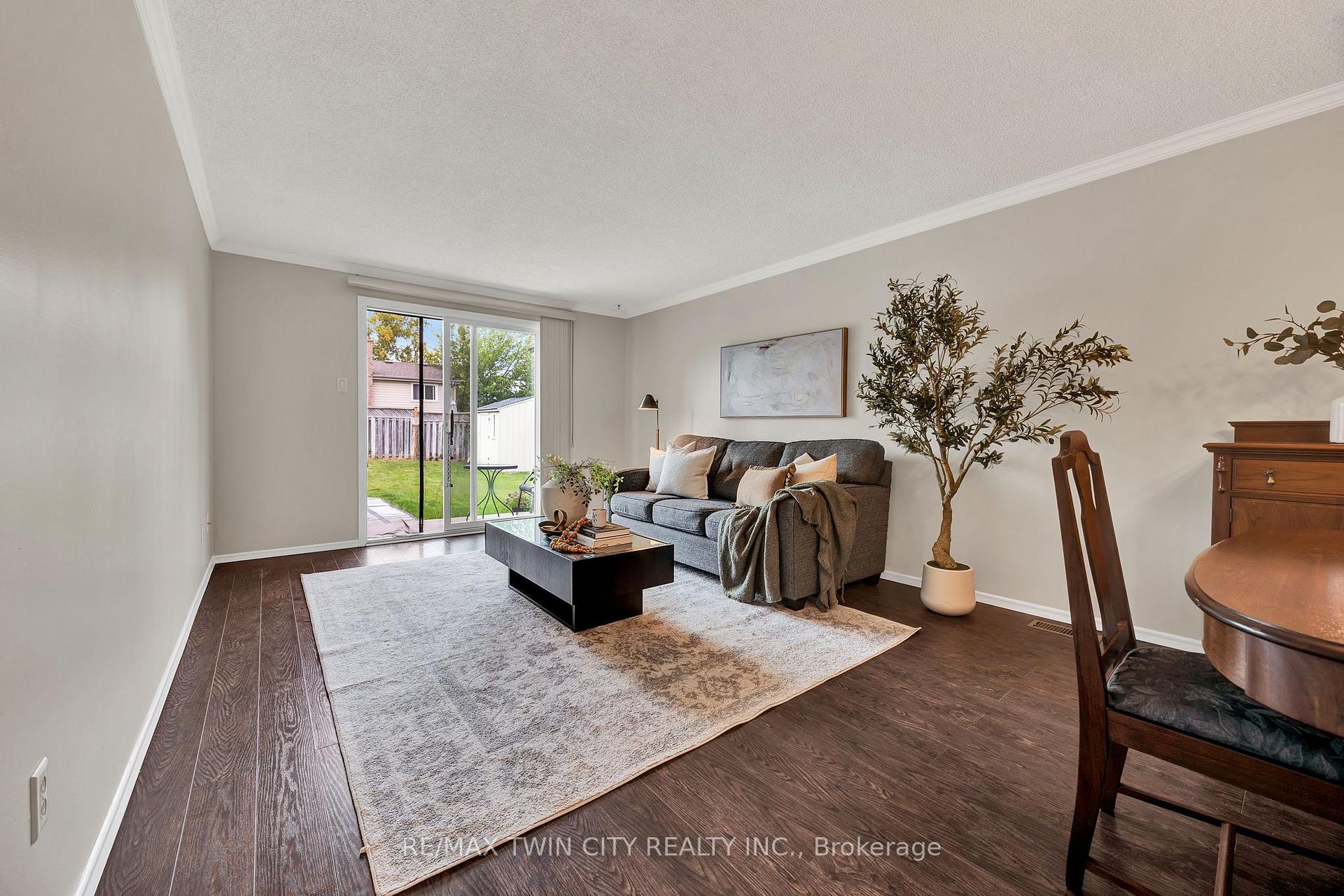 Photo 8 of 42 Blackwell Drive, Kitchener, Highland West — HOMEH