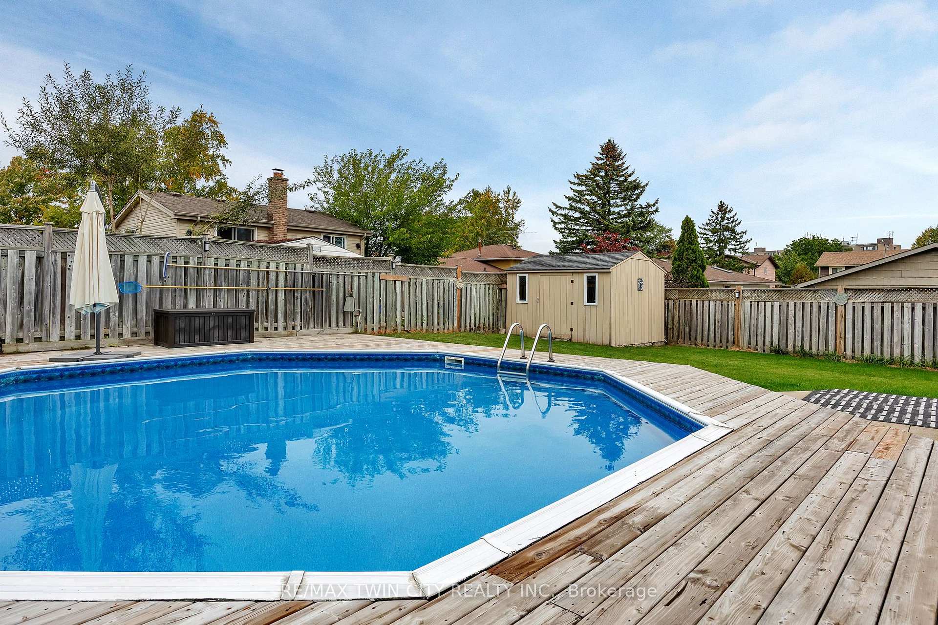 Photo 24 of 42 Blackwell Drive, Kitchener, Highland West — HOMEH