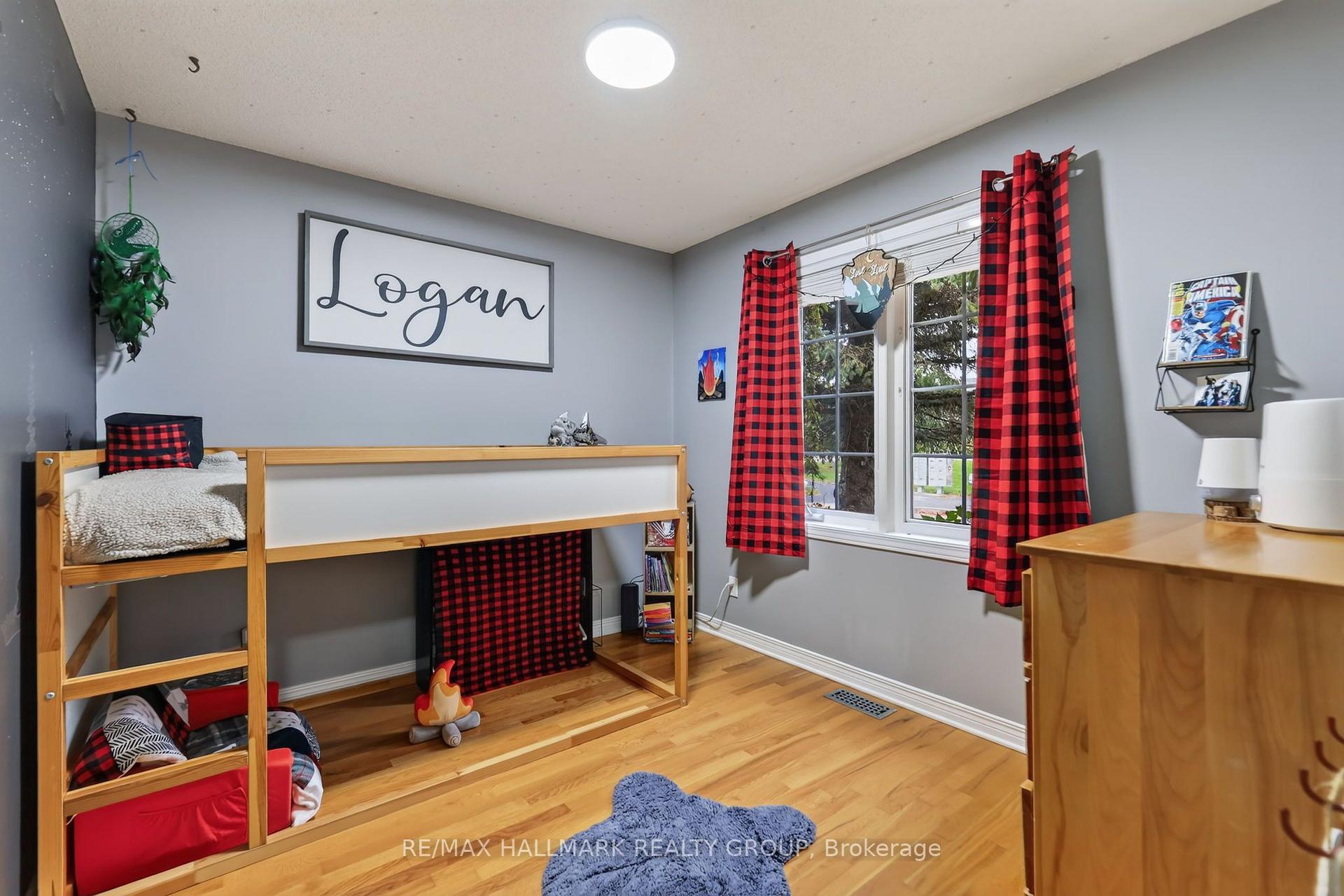 Photo 19 of 23 North Harrow Drive, Ottawa, Barrhaven - Longfields — HOMEH