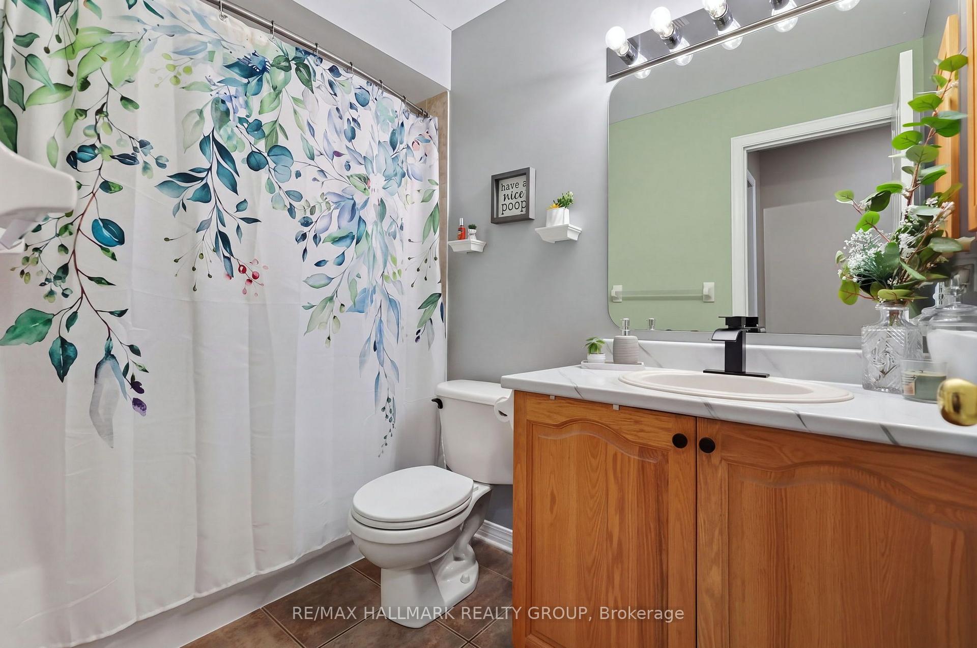 Photo 21 of 23 North Harrow Drive, Ottawa, Barrhaven - Longfields — HOMEH