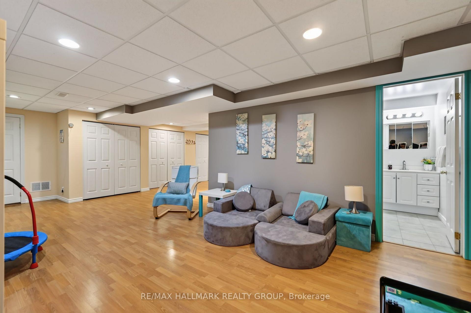 Photo 26 of 23 North Harrow Drive, Ottawa, Barrhaven - Longfields — HOMEH