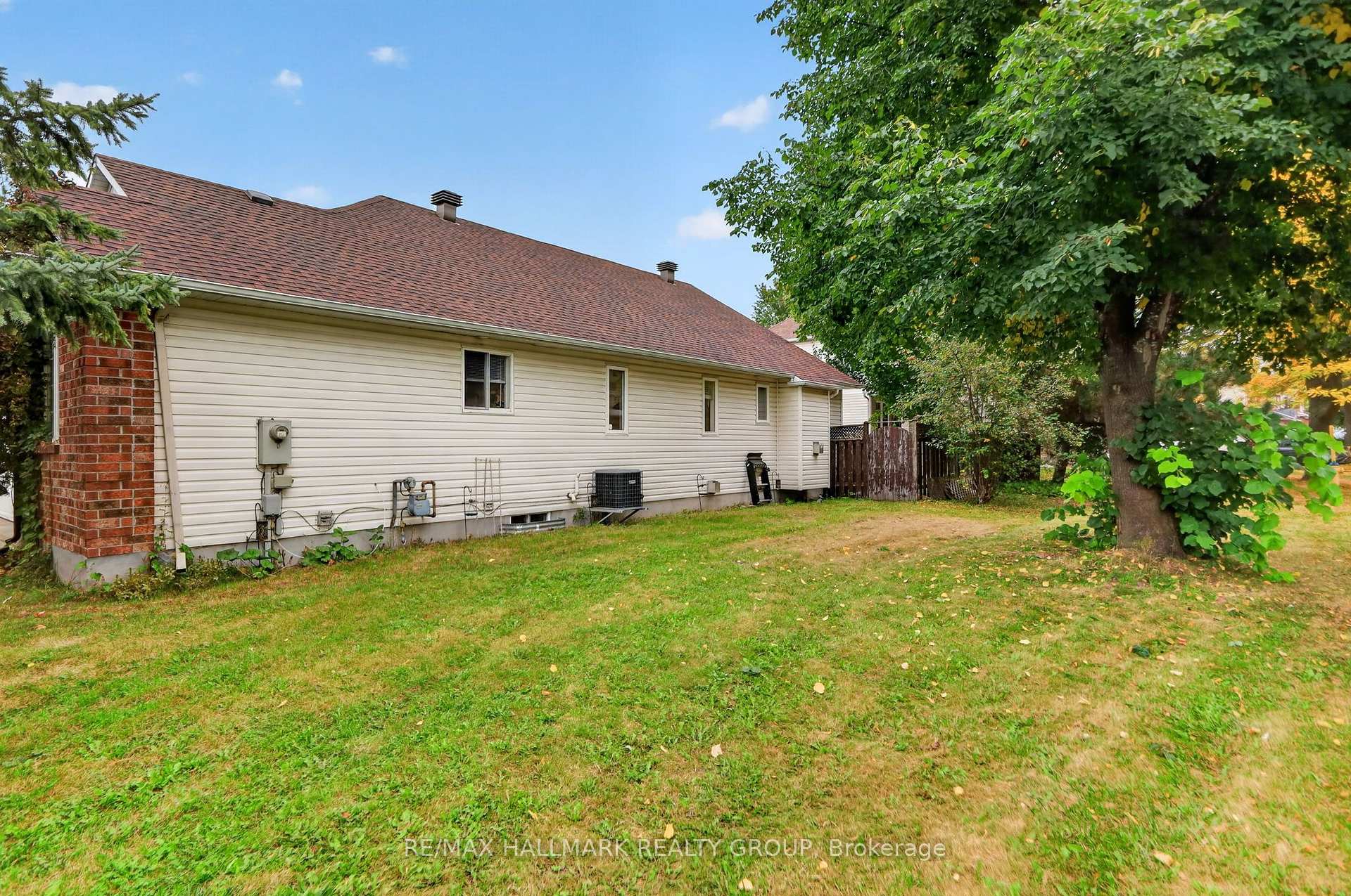Photo 34 of 23 North Harrow Drive, Ottawa, Barrhaven - Longfields — HOMEH