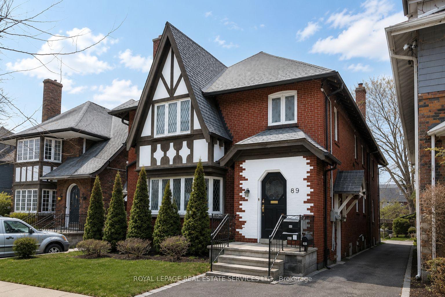 Photo of 89 Oriole Parkway