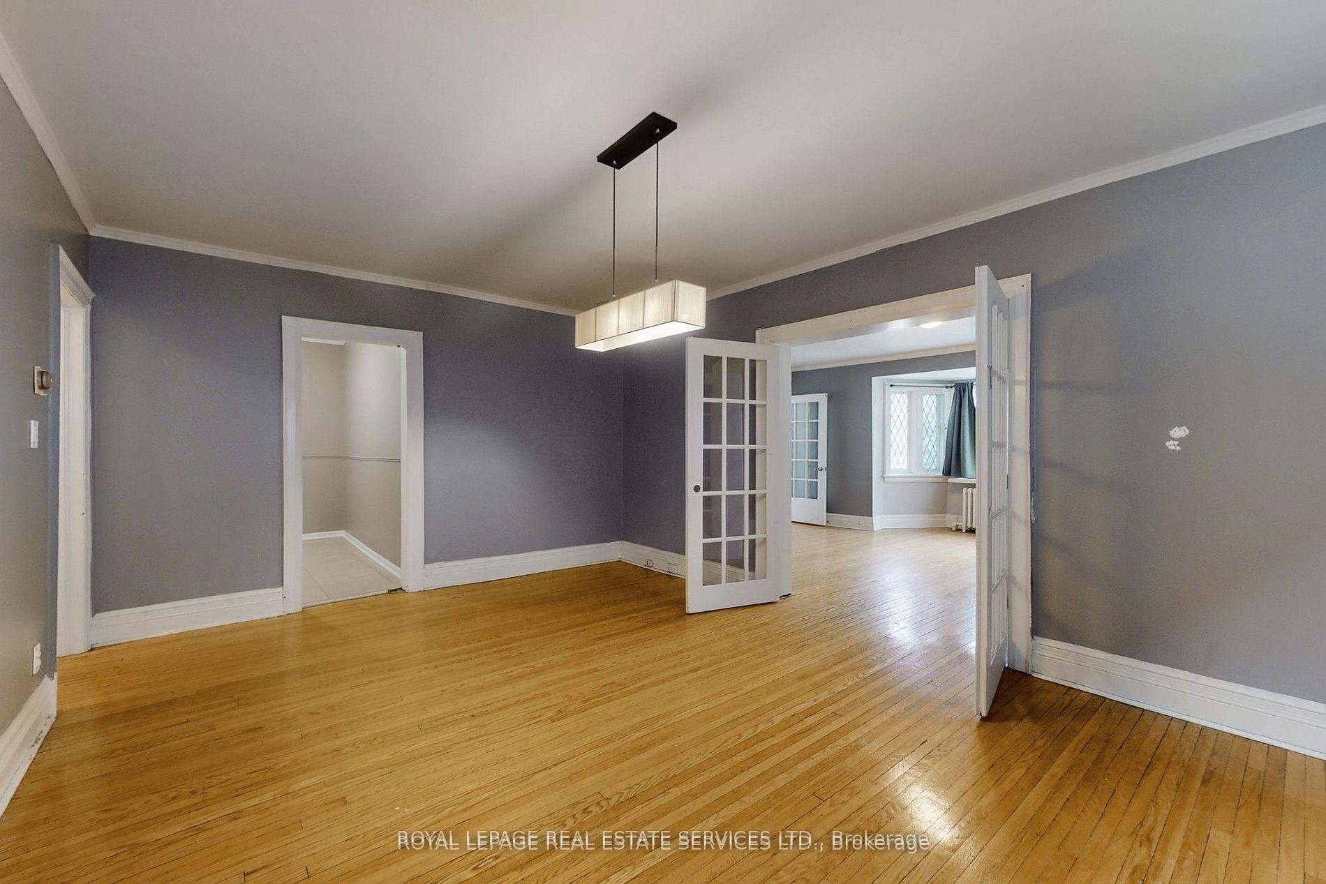 Photo 5 of 89 Oriole Parkway, Toronto, Yonge-St. Clair — HOMEH