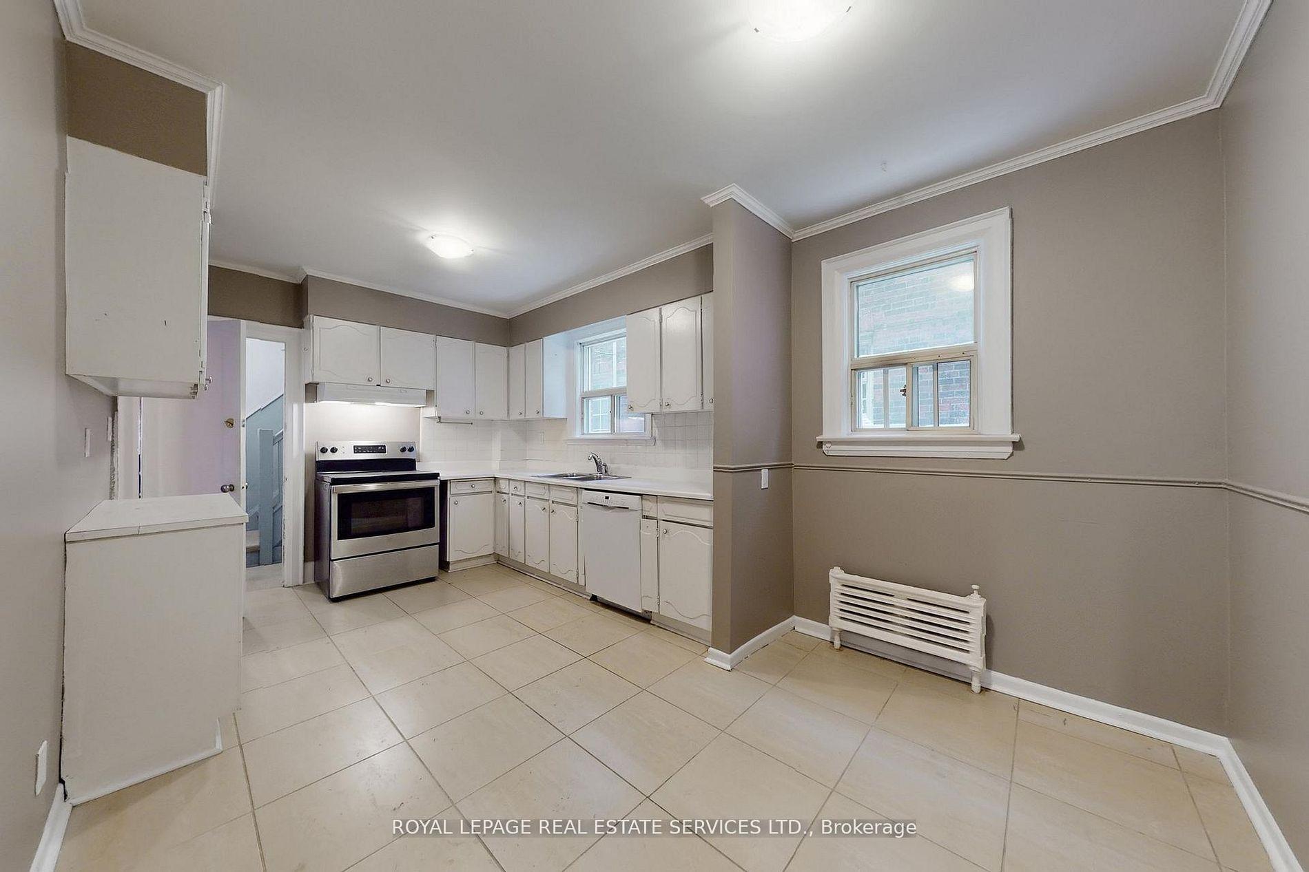 Photo 8 of 89 Oriole Parkway, Toronto, Yonge-St. Clair — HOMEH