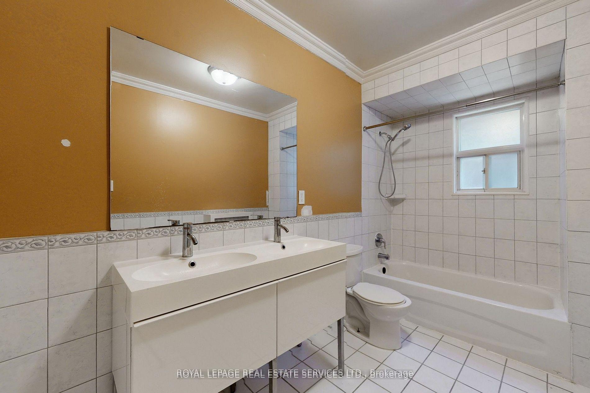 Photo 13 of 89 Oriole Parkway, Toronto, Yonge-St. Clair — HOMEH