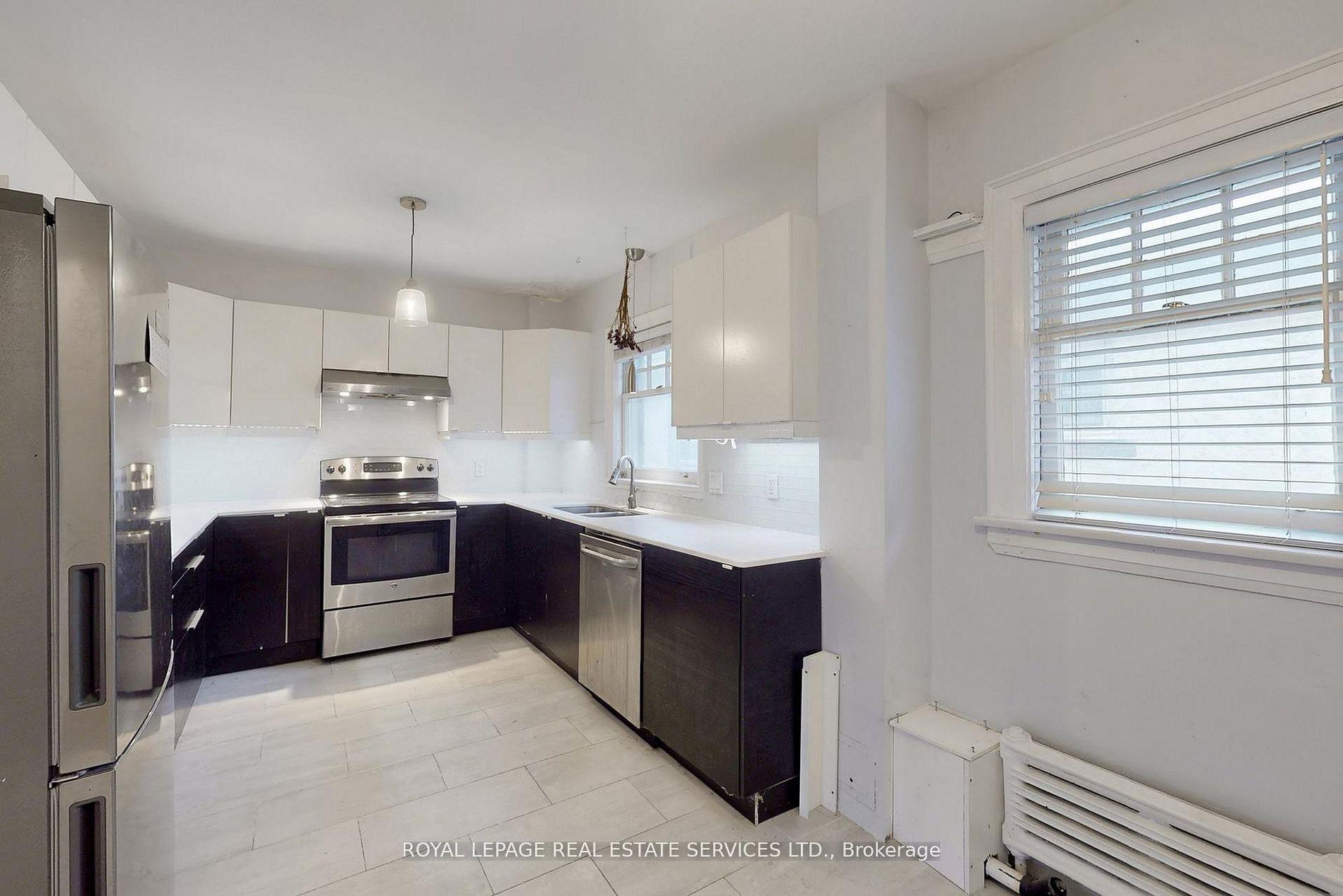 Photo 20 of 89 Oriole Parkway, Toronto, Yonge-St. Clair — HOMEH