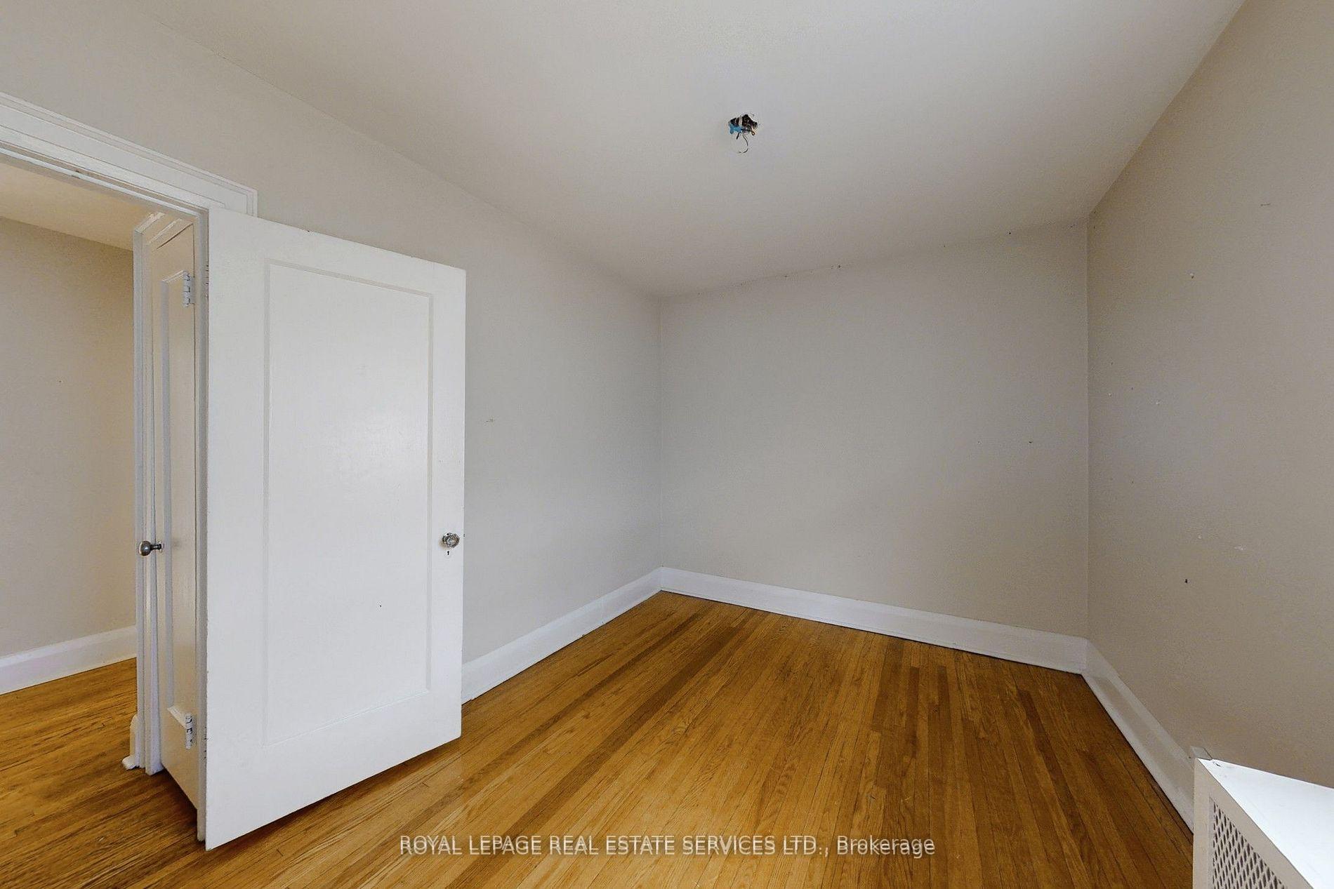 Photo 25 of 89 Oriole Parkway, Toronto, Yonge-St. Clair — HOMEH