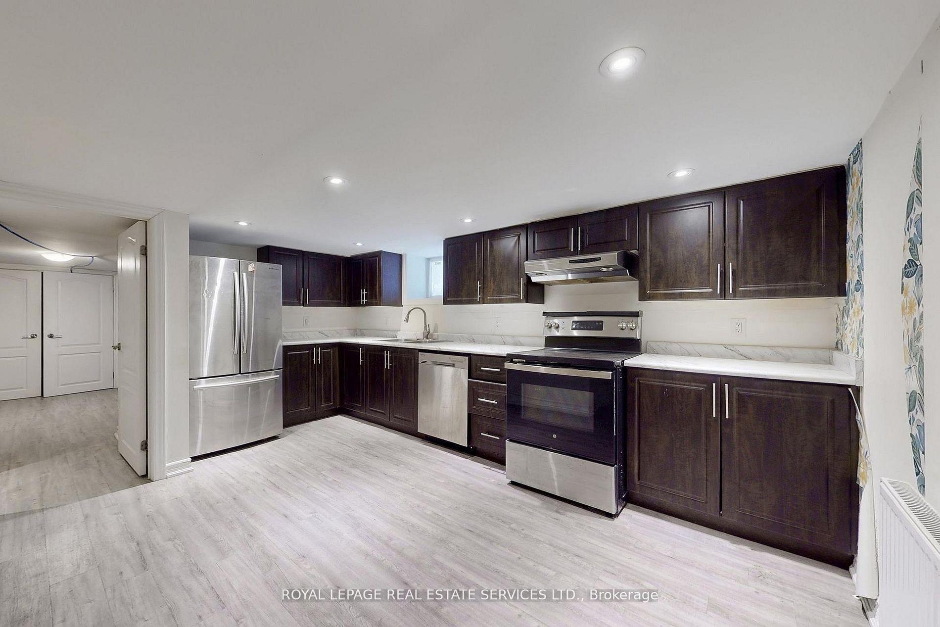 Photo 29 of 89 Oriole Parkway, Toronto, Yonge-St. Clair — HOMEH