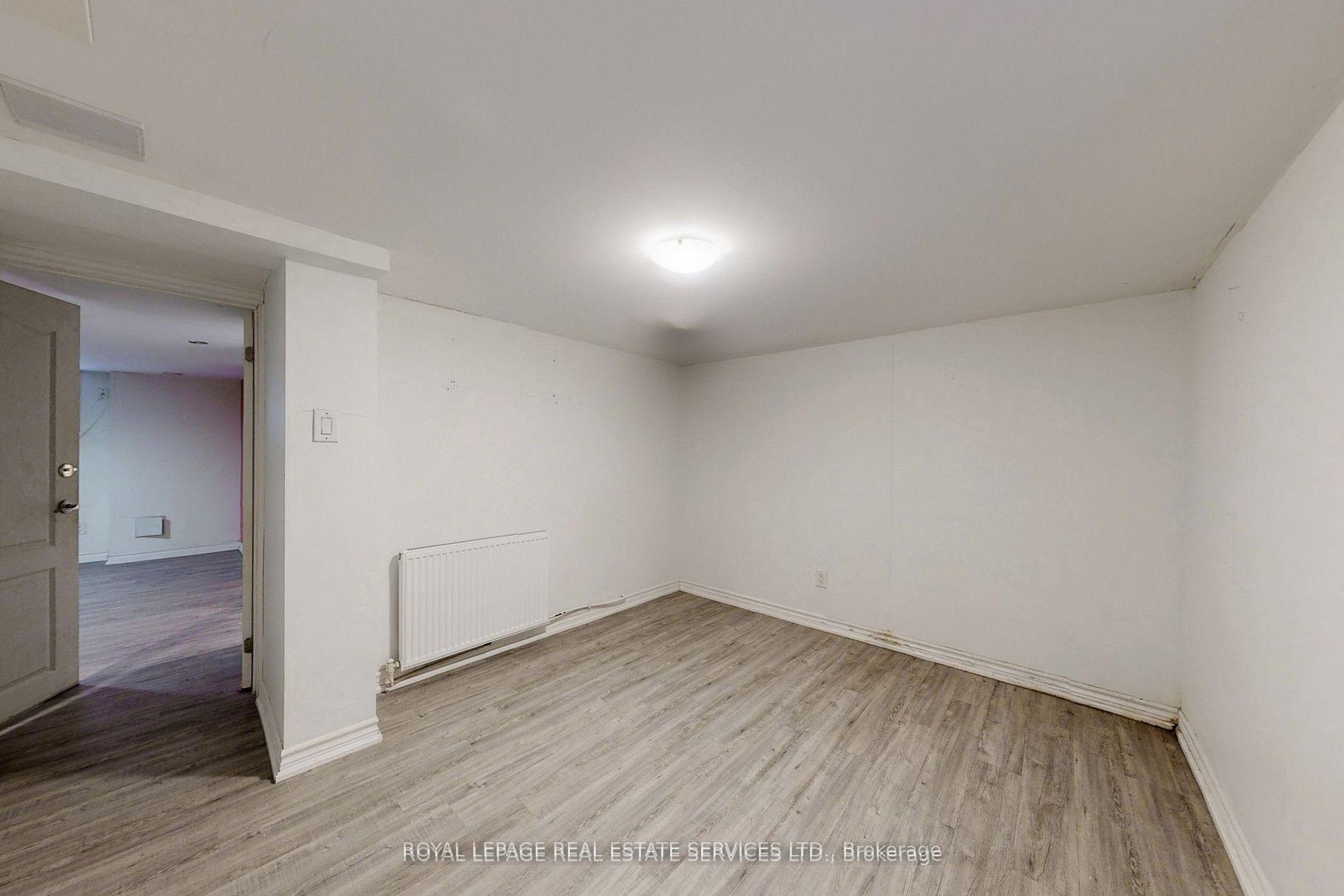 Photo 35 of 89 Oriole Parkway, Toronto, Yonge-St. Clair — HOMEH