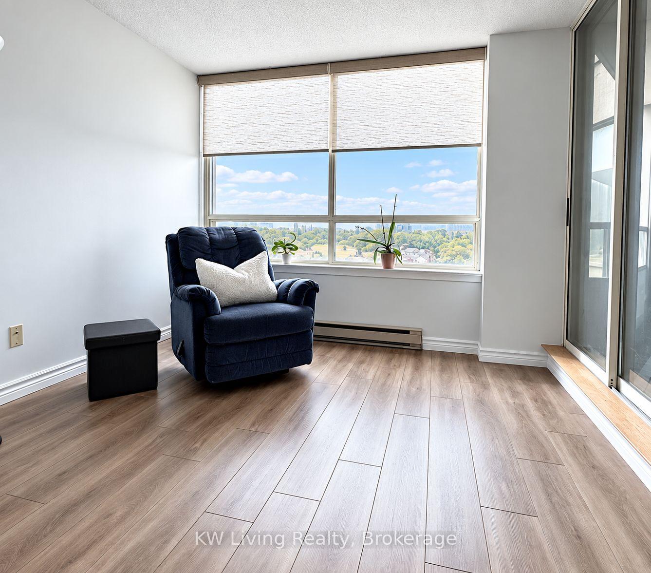 Photo 9 of Unit 818, 175 Bamburgh Circle, Scarborough, Guildwood — HOMEH