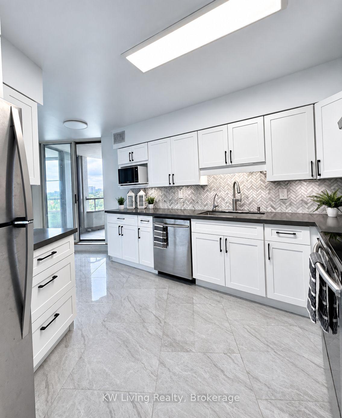 Photo 15 of Unit 818, 175 Bamburgh Circle, Scarborough, Guildwood — HOMEH