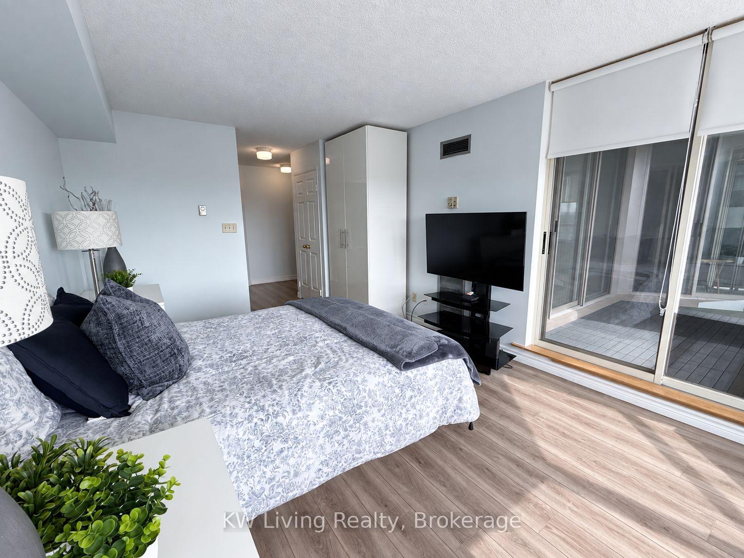 Photo 18 of Unit 818, 175 Bamburgh Circle, Scarborough, Guildwood — HOMEH
