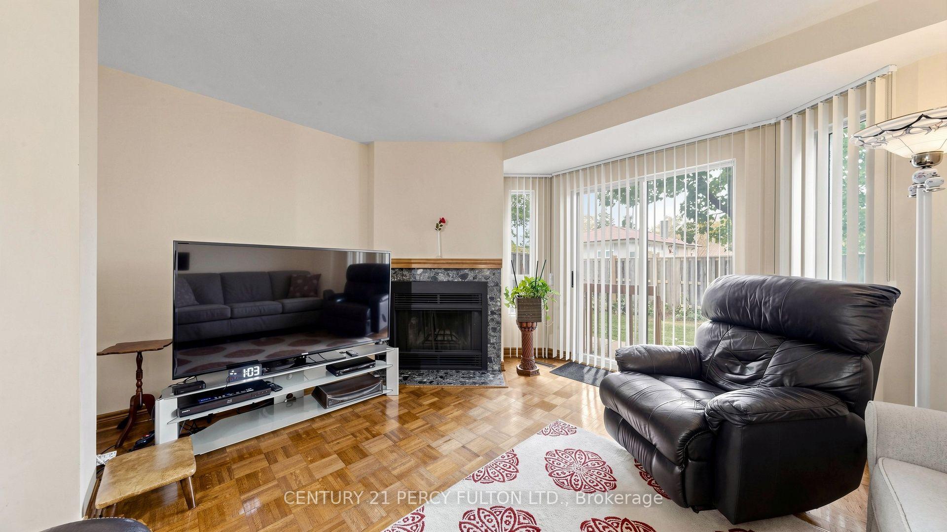 Photo 5 of Unit TH26, 2472 Eglinton Avenue E, Scarborough, Eglinton East — HOMEH