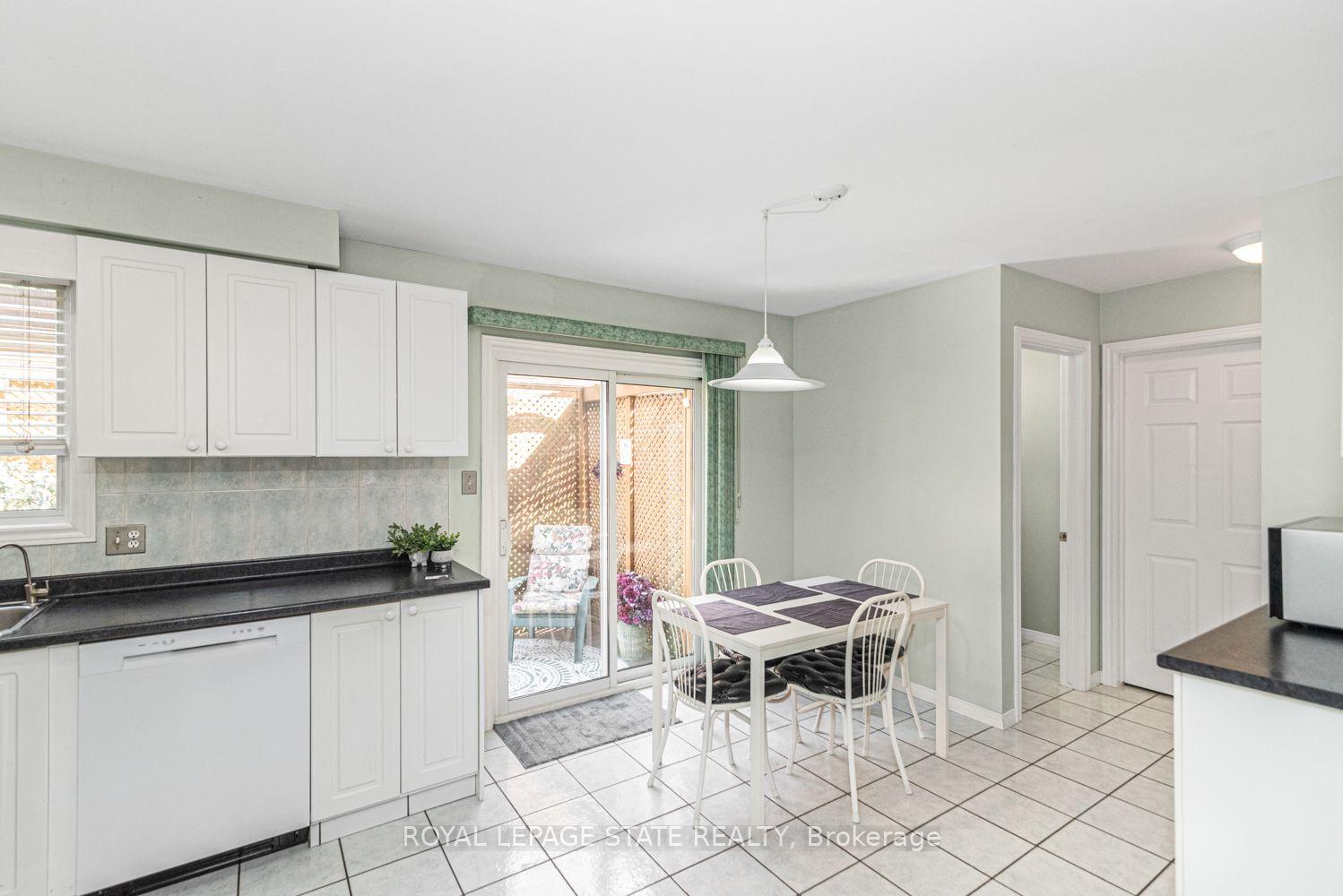 Photo 16 of 10 Richview Drive, Hamilton, Falkirk — HOMEH