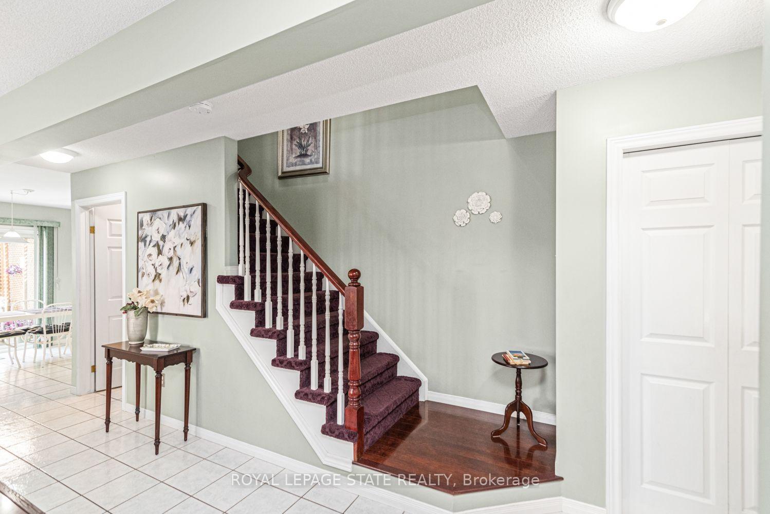 Photo 22 of 10 Richview Drive, Hamilton, Falkirk — HOMEH