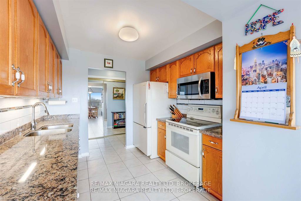 Photo 53 of Unit 702, 5100 Dorchester Road E, Niagara Falls, Morrison — HOMEH