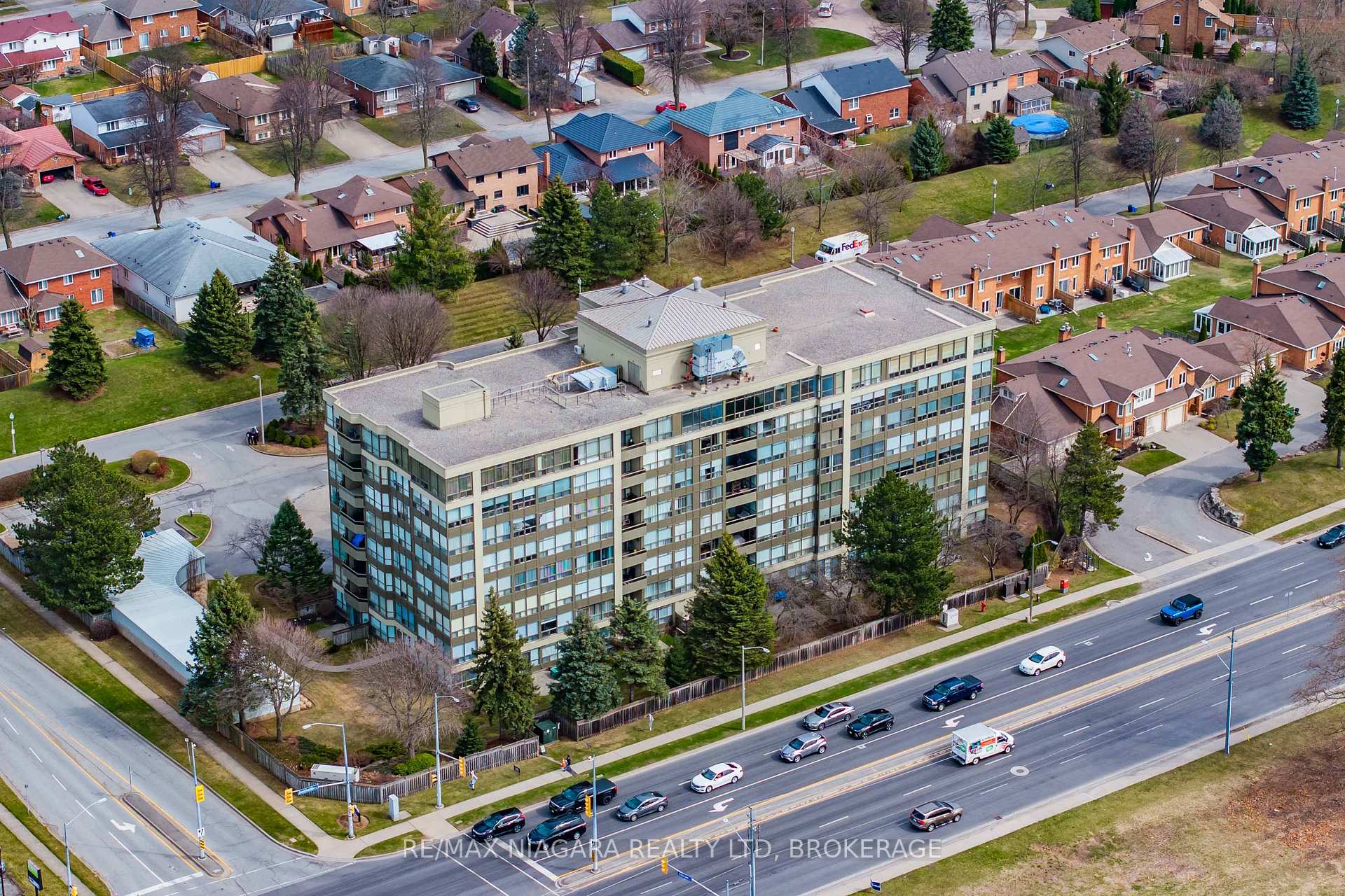 Photo 16 of Unit 702, 5100 Dorchester Road E, Niagara Falls, Morrison — HOMEH