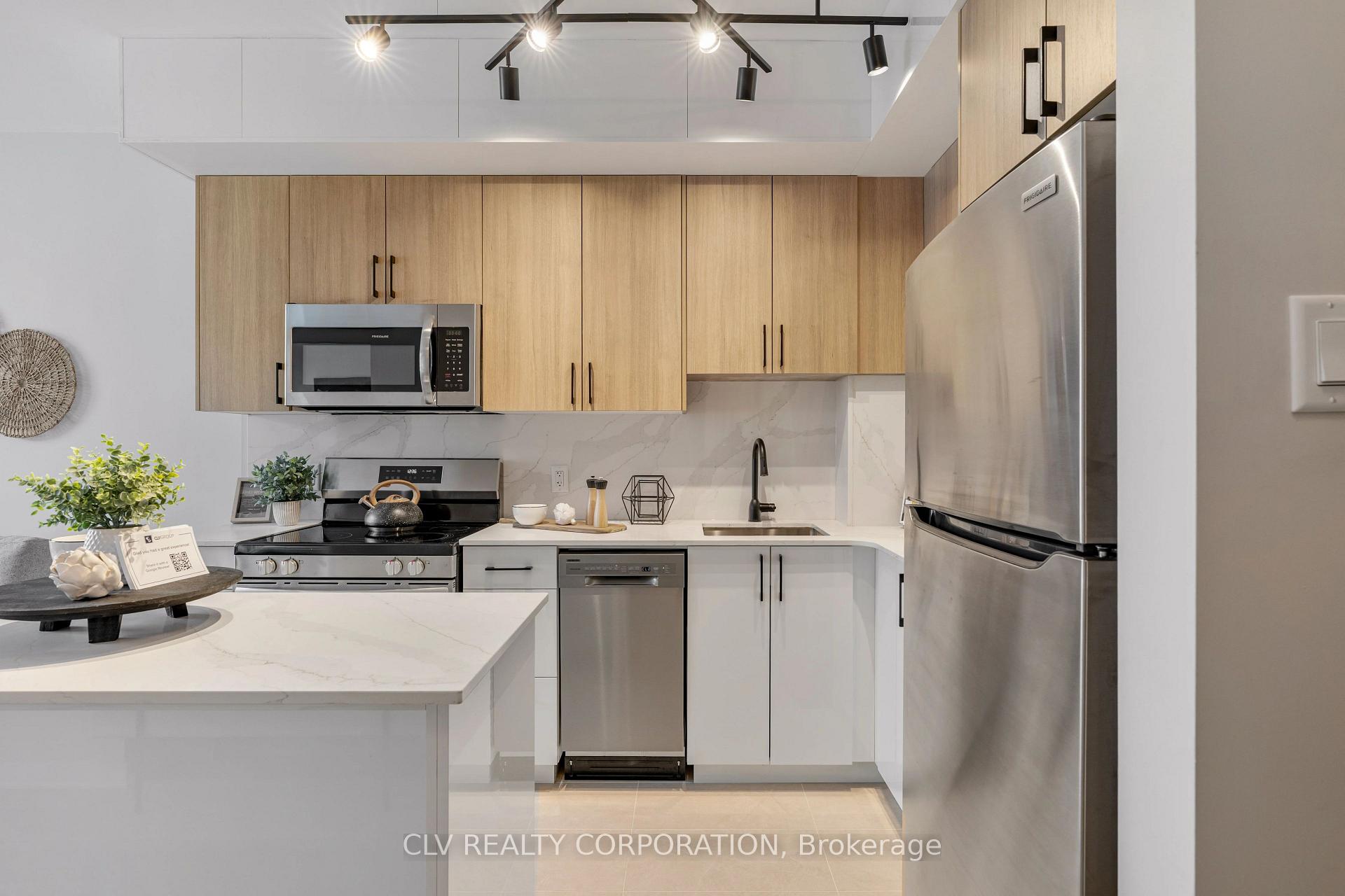 Photo 2 of Unit 311, 330 Metcalfe Street, Ottawa, Ottawa Centre — HOMEH