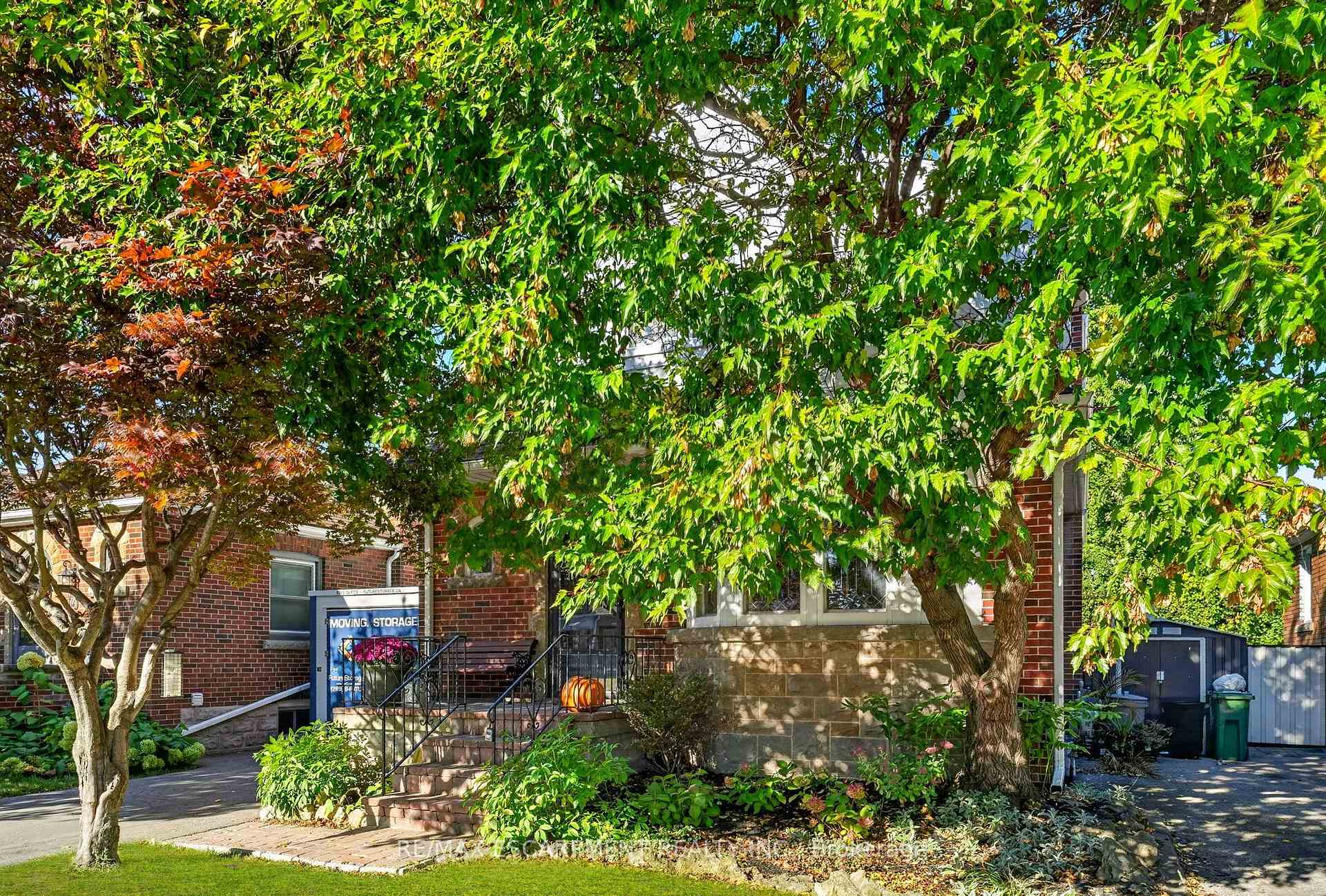 Photo 4 of 78 Cameron Avenue S, Hamilton, Bartonville — HOMEH