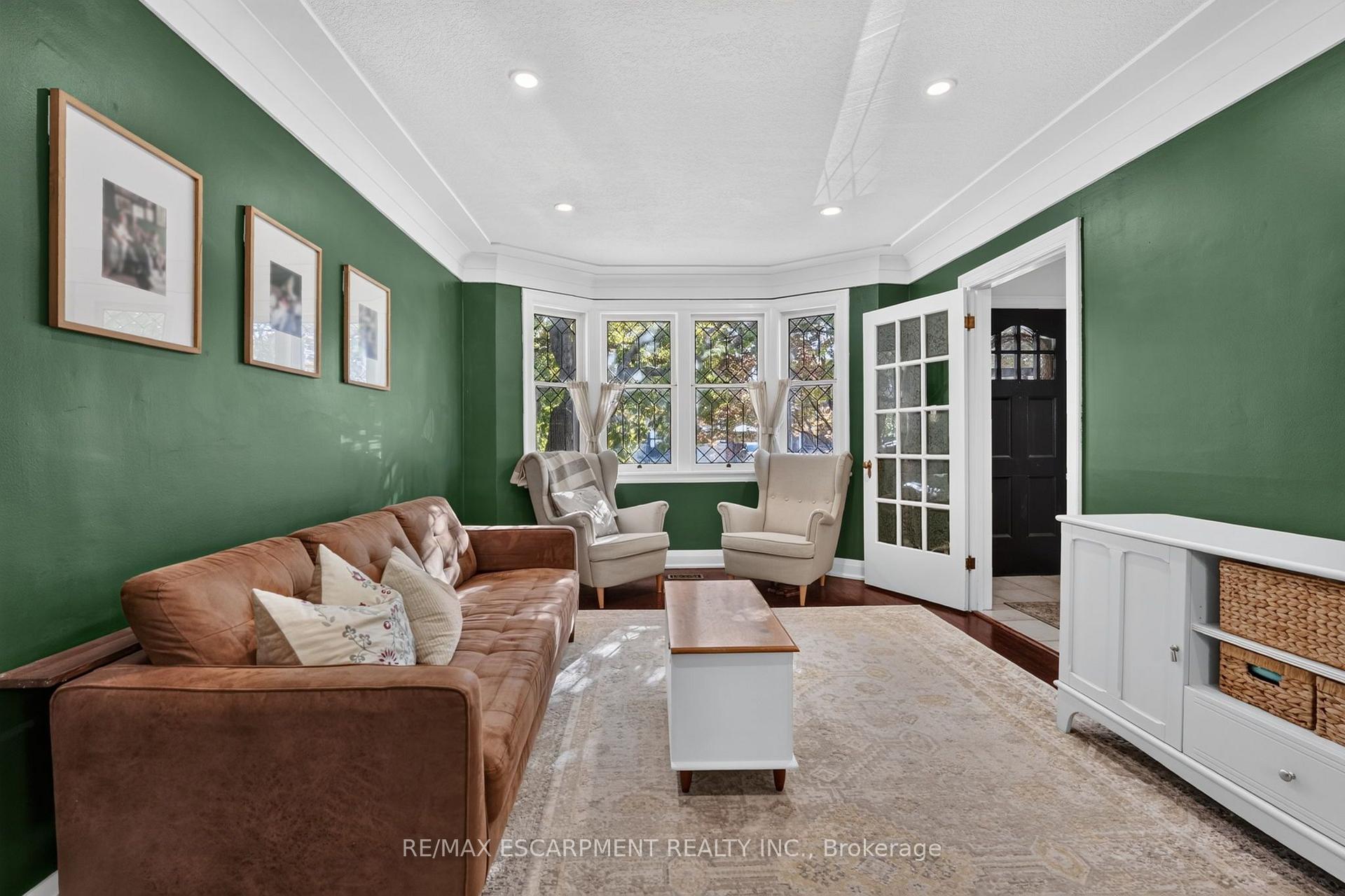 Photo 11 of 78 Cameron Avenue S, Hamilton, Bartonville — HOMEH