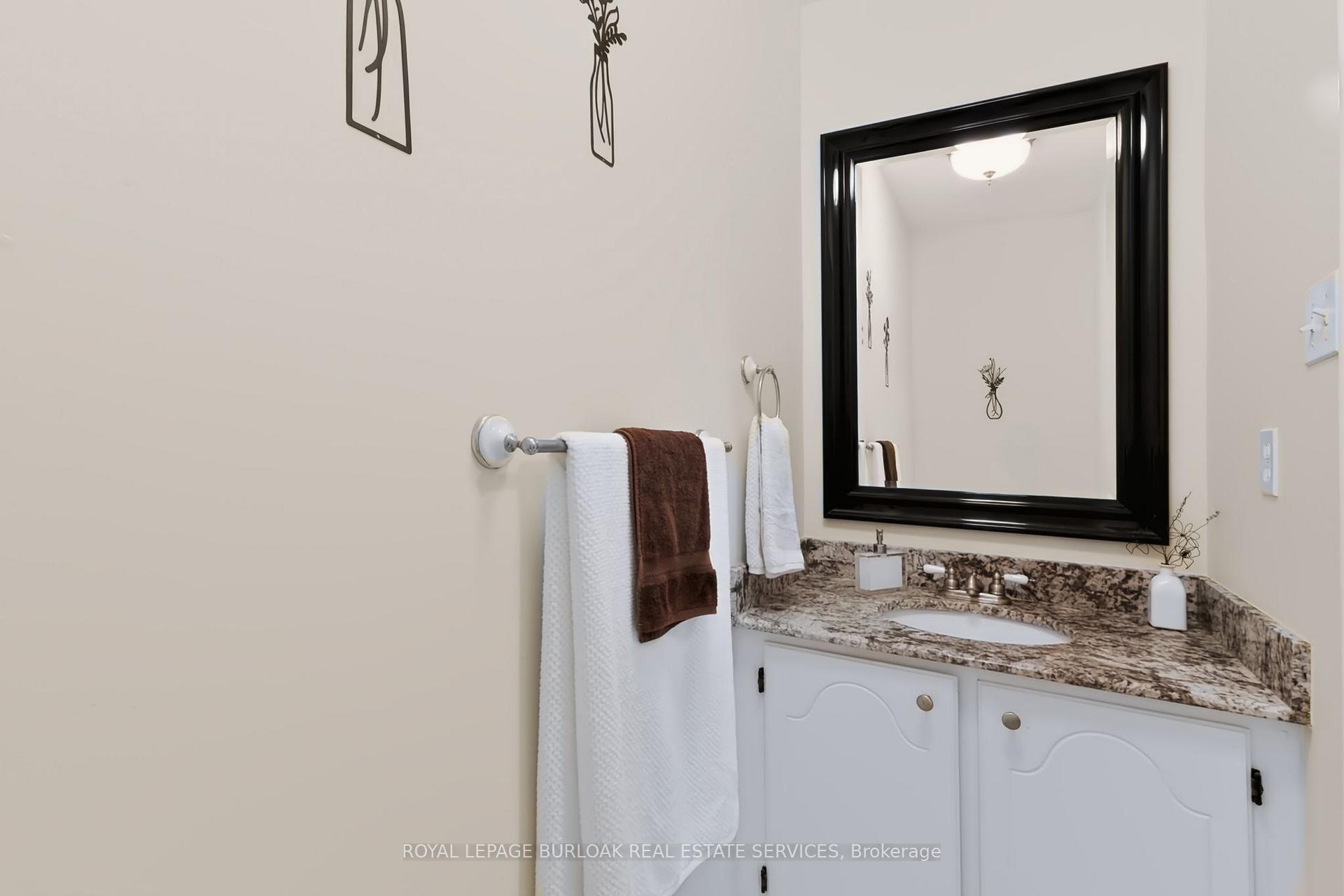 Photo 15 of 4248 Dunvegan Road, Burlington, Shoreacres — HOMEH