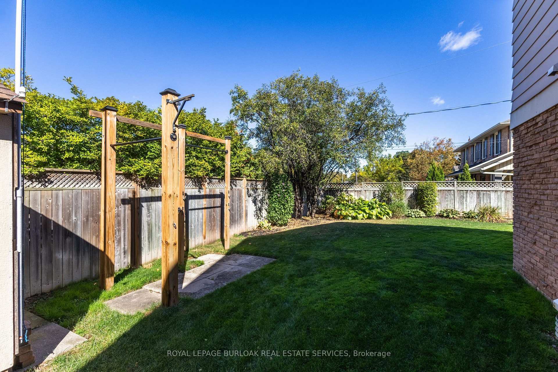 Photo 46 of 4248 Dunvegan Road, Burlington, Shoreacres — HOMEH