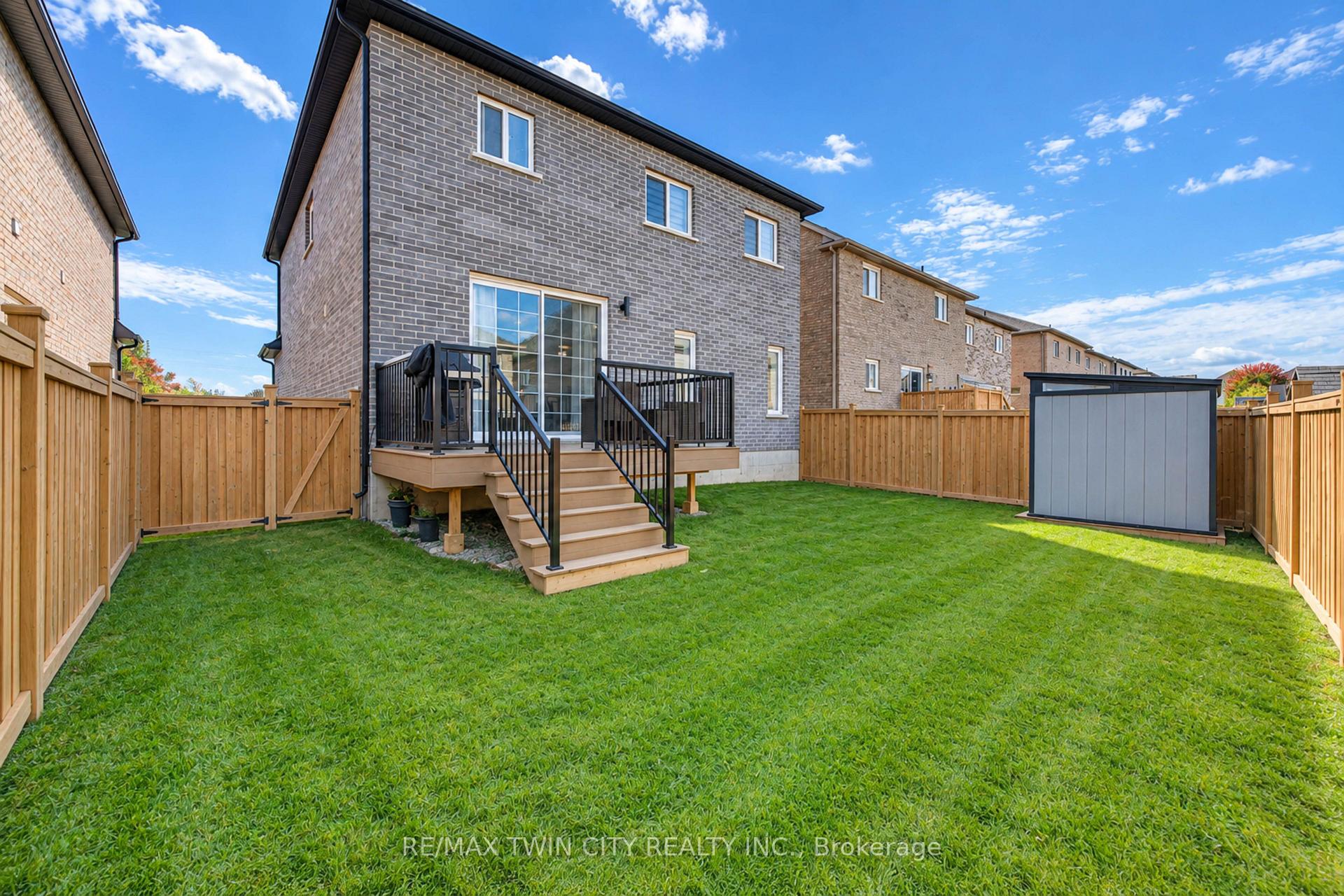 Photo 50 of 541 Brittania Crescent, Kitchener, Huron Park — HOMEH
