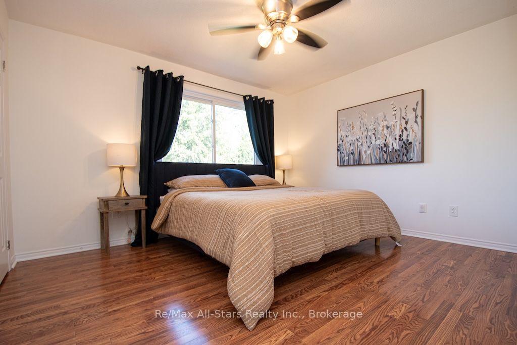 Photo 20 of 1118 Huntington Circle, Peterborough, Otonabee Ward 1 — HOMEH