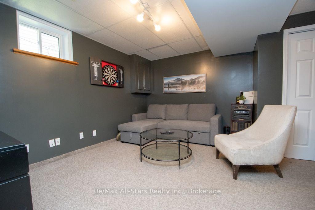 Photo 31 of 1118 Huntington Circle, Peterborough, Otonabee Ward 1 — HOMEH