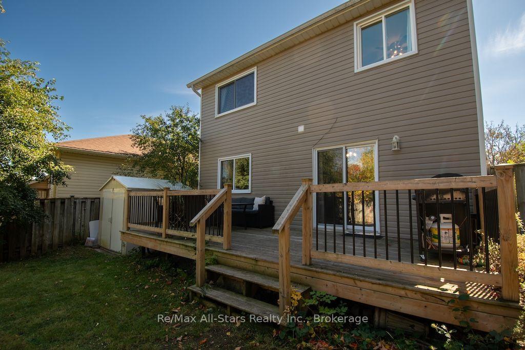 Photo 39 of 1118 Huntington Circle, Peterborough, Otonabee Ward 1 — HOMEH