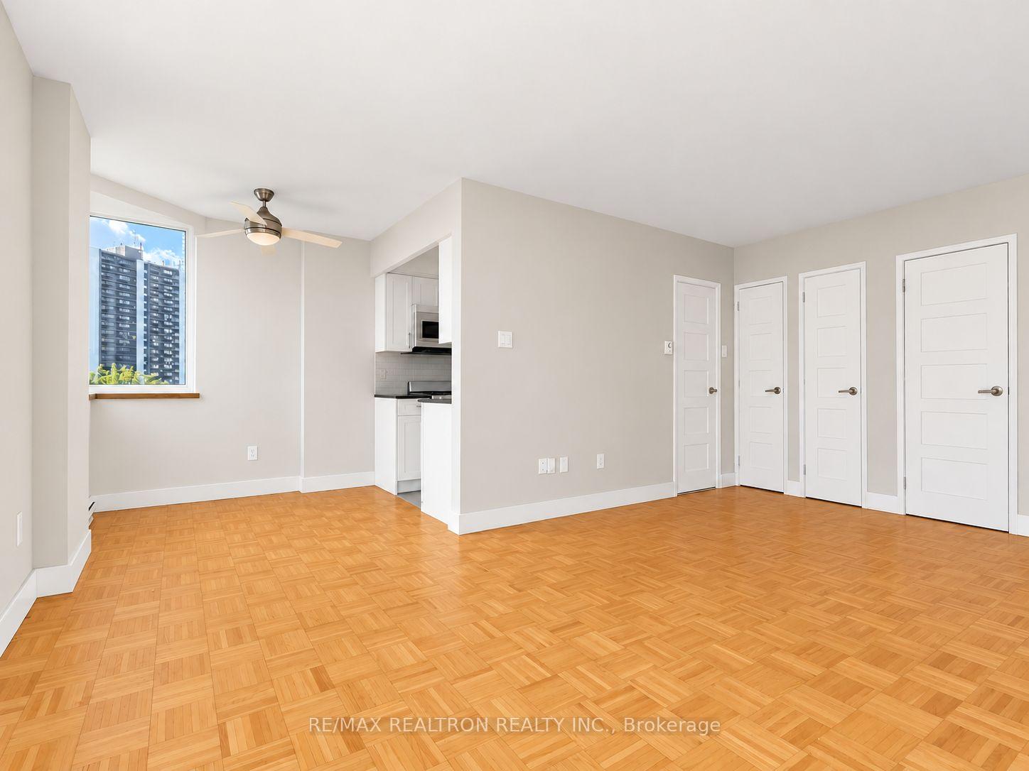 Photo 2 of Unit 707, 55 Isabella Street, Toronto, Church-Yonge Corridor — HOMEH