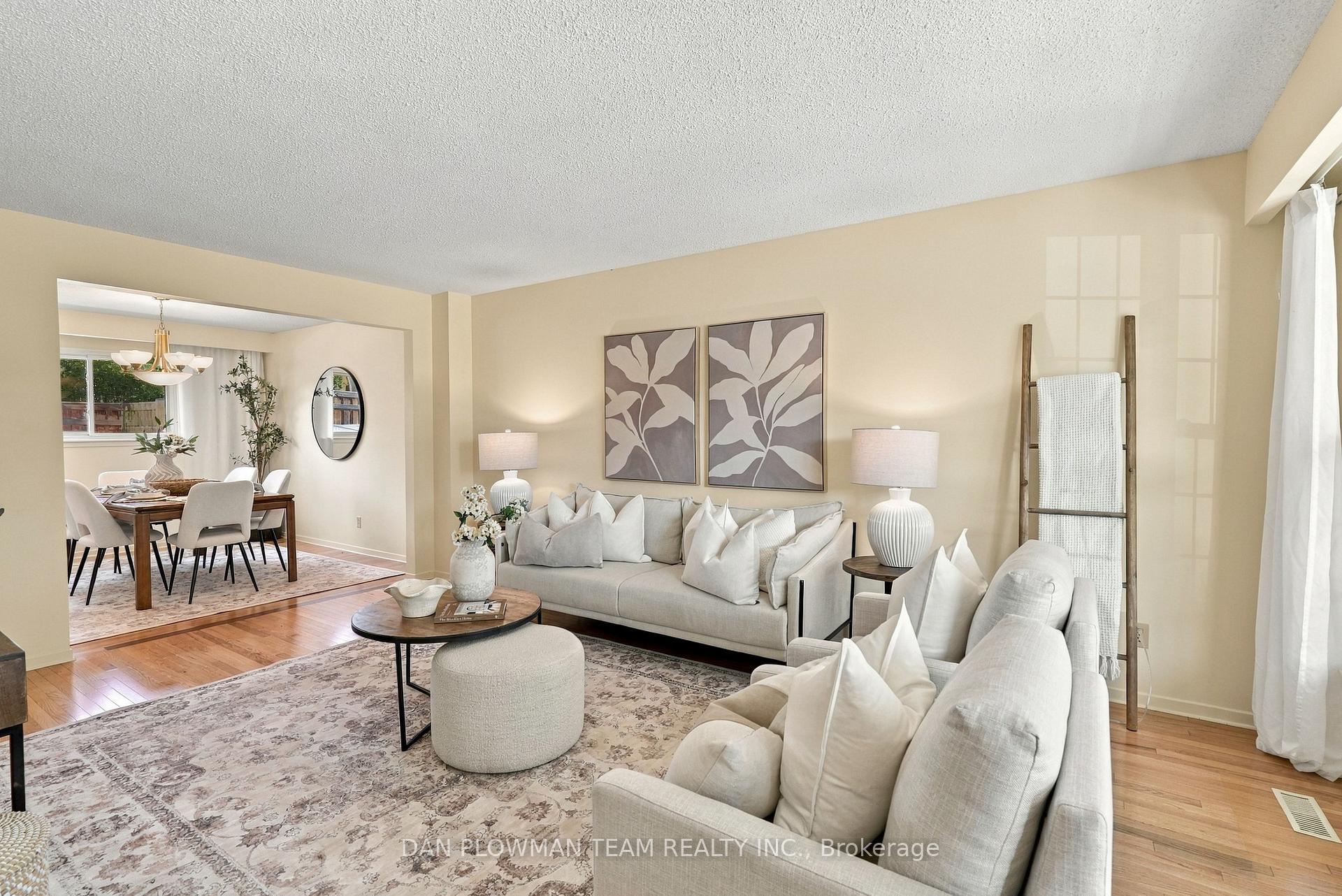 Photo 6 of 51 Rosalynne Avenue, Clarington, Bowmanville — HOMEH