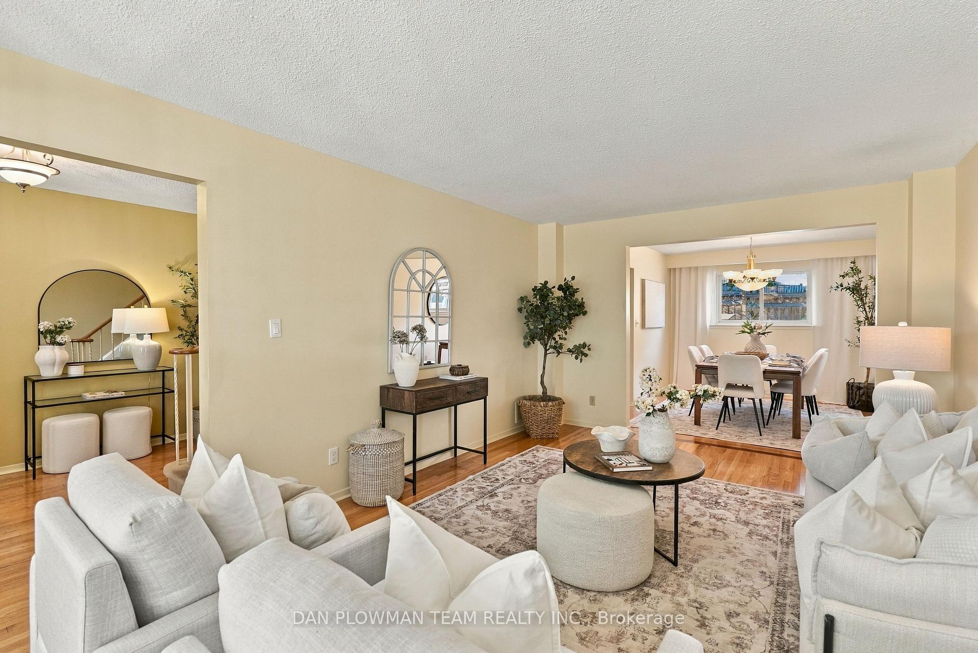 Photo 7 of 51 Rosalynne Avenue, Clarington, Bowmanville — HOMEH