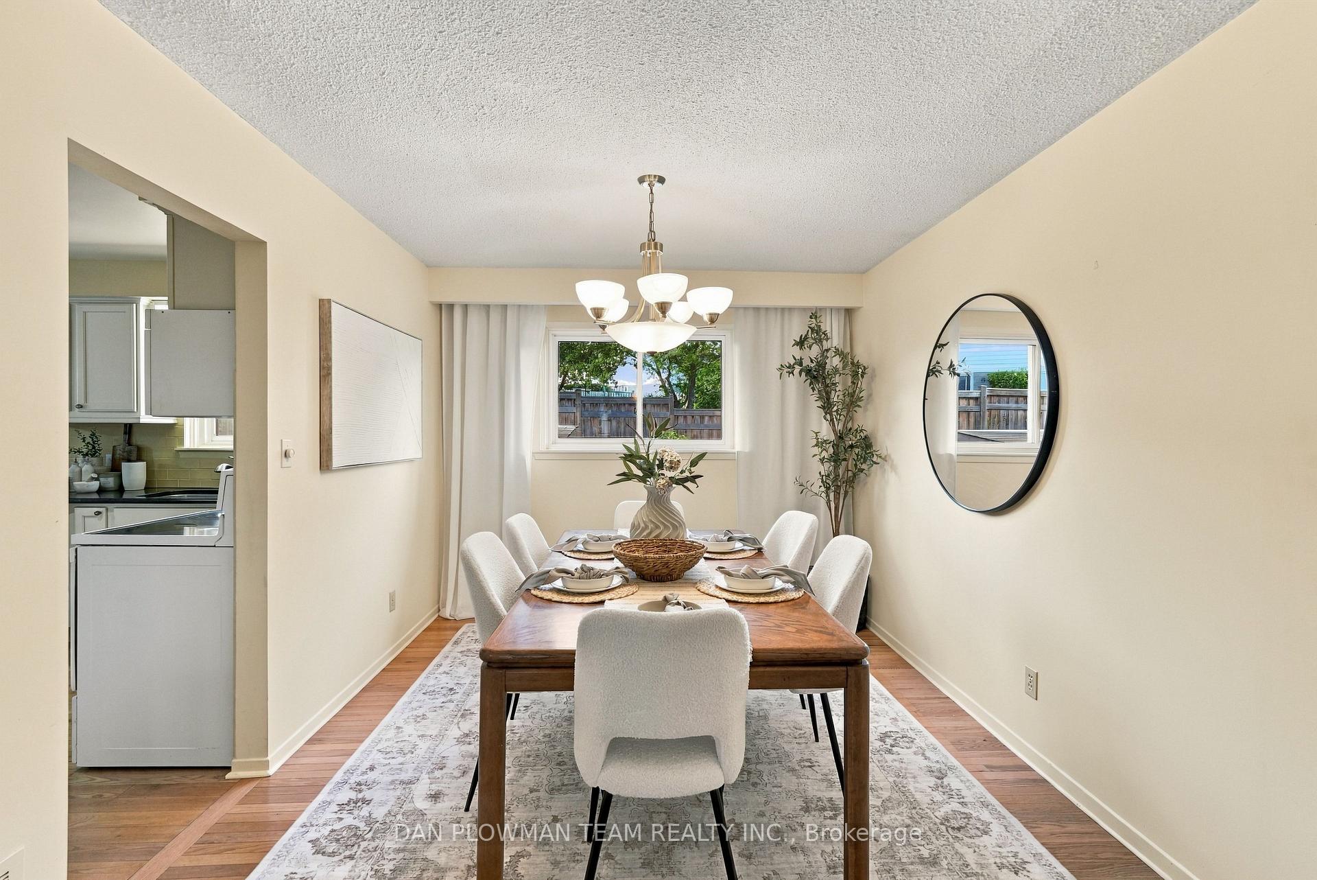Photo 9 of 51 Rosalynne Avenue, Clarington, Bowmanville — HOMEH