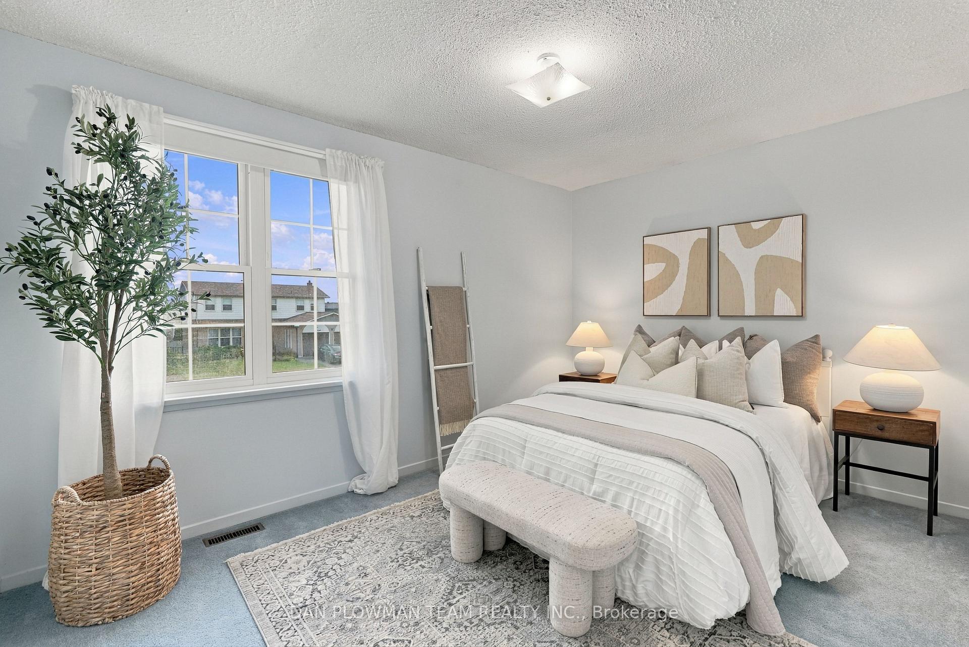 Photo 28 of 51 Rosalynne Avenue, Clarington, Bowmanville — HOMEH