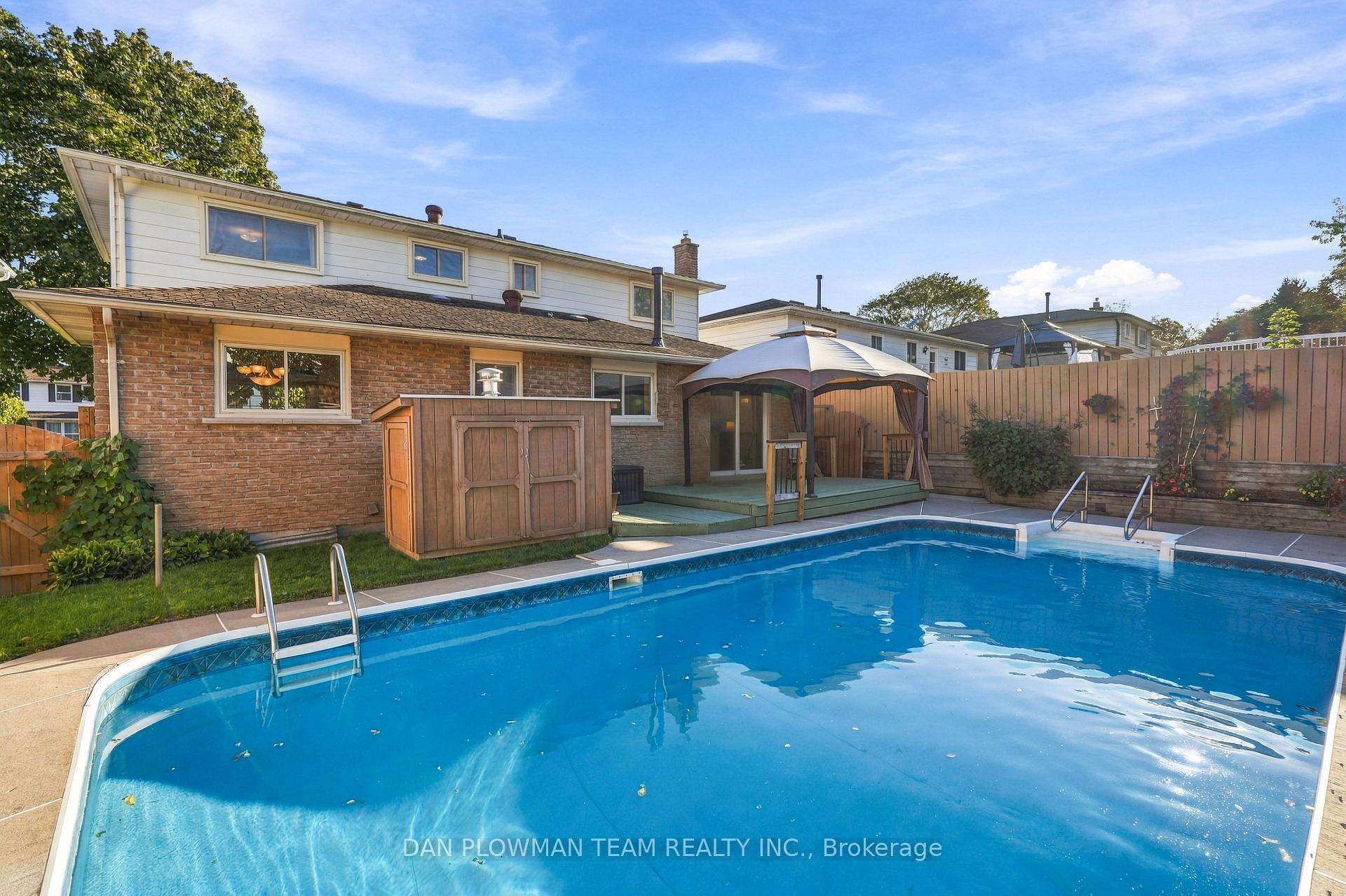Photo 44 of 51 Rosalynne Avenue, Clarington, Bowmanville — HOMEH