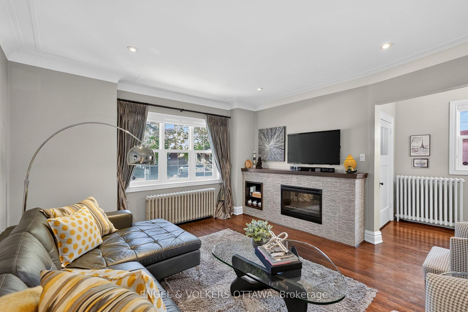 Photo 5 of 122 Renfrew Avenue, Ottawa, Glebe — HOMEH