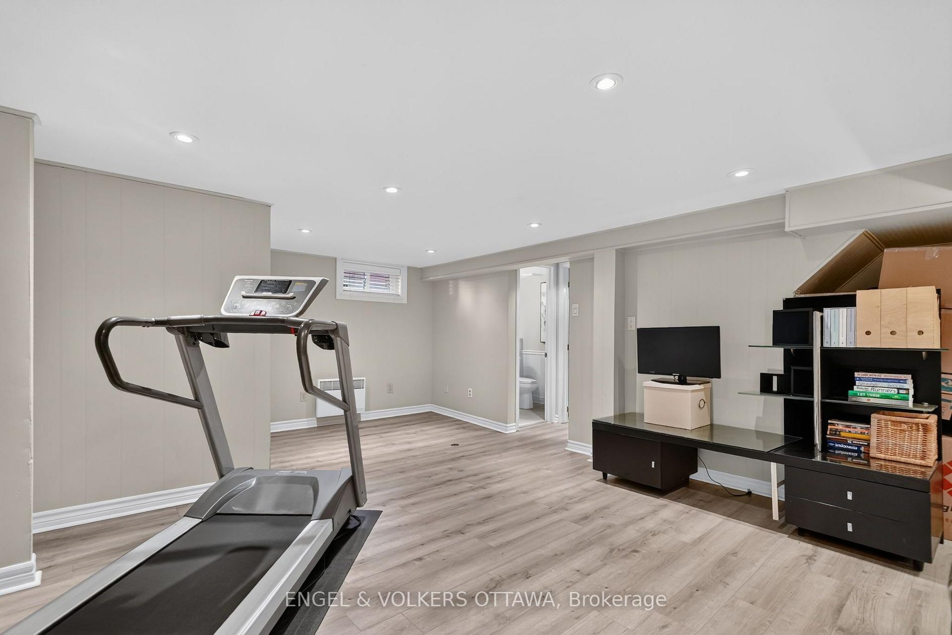 Photo 33 of 122 Renfrew Avenue, Ottawa, Glebe — HOMEH