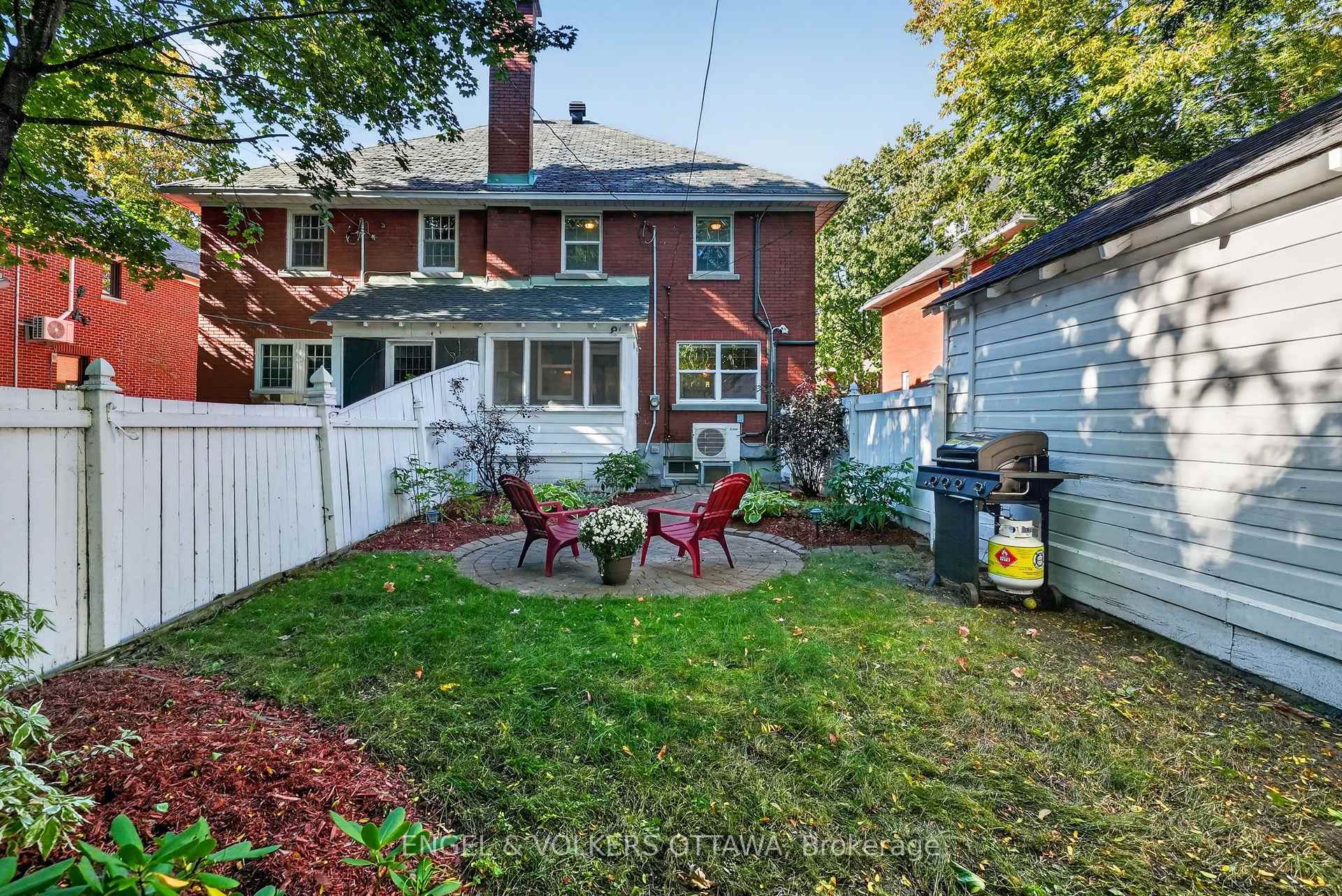 Photo 37 of 122 Renfrew Avenue, Ottawa, Glebe — HOMEH