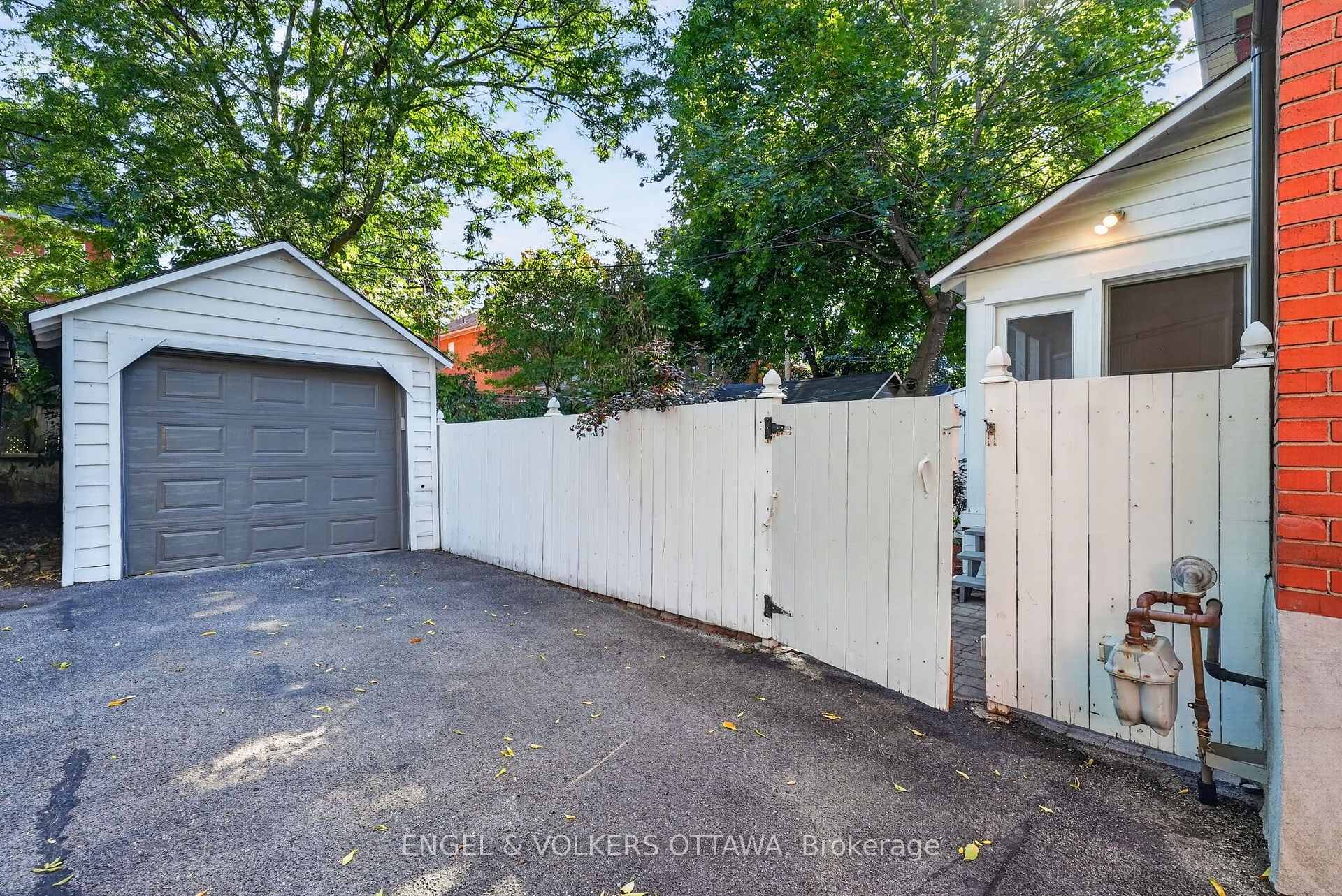 Photo 39 of 122 Renfrew Avenue, Ottawa, Glebe — HOMEH