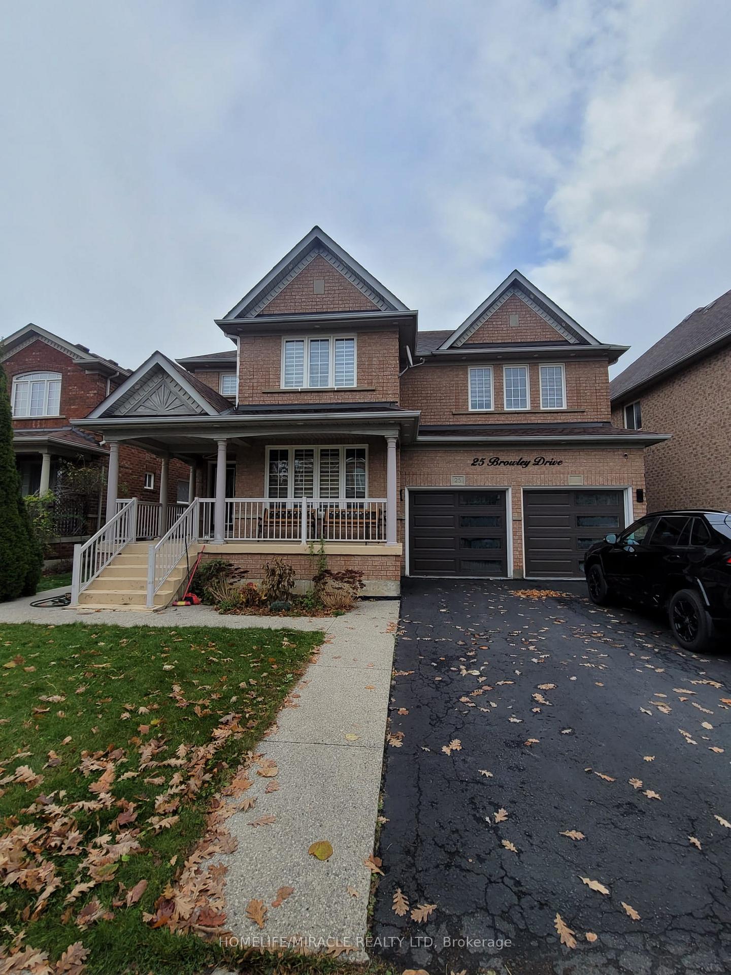 Photo 1 of 25 Browley Drive, Brampton, Fletcher's Meadow — HOMEH