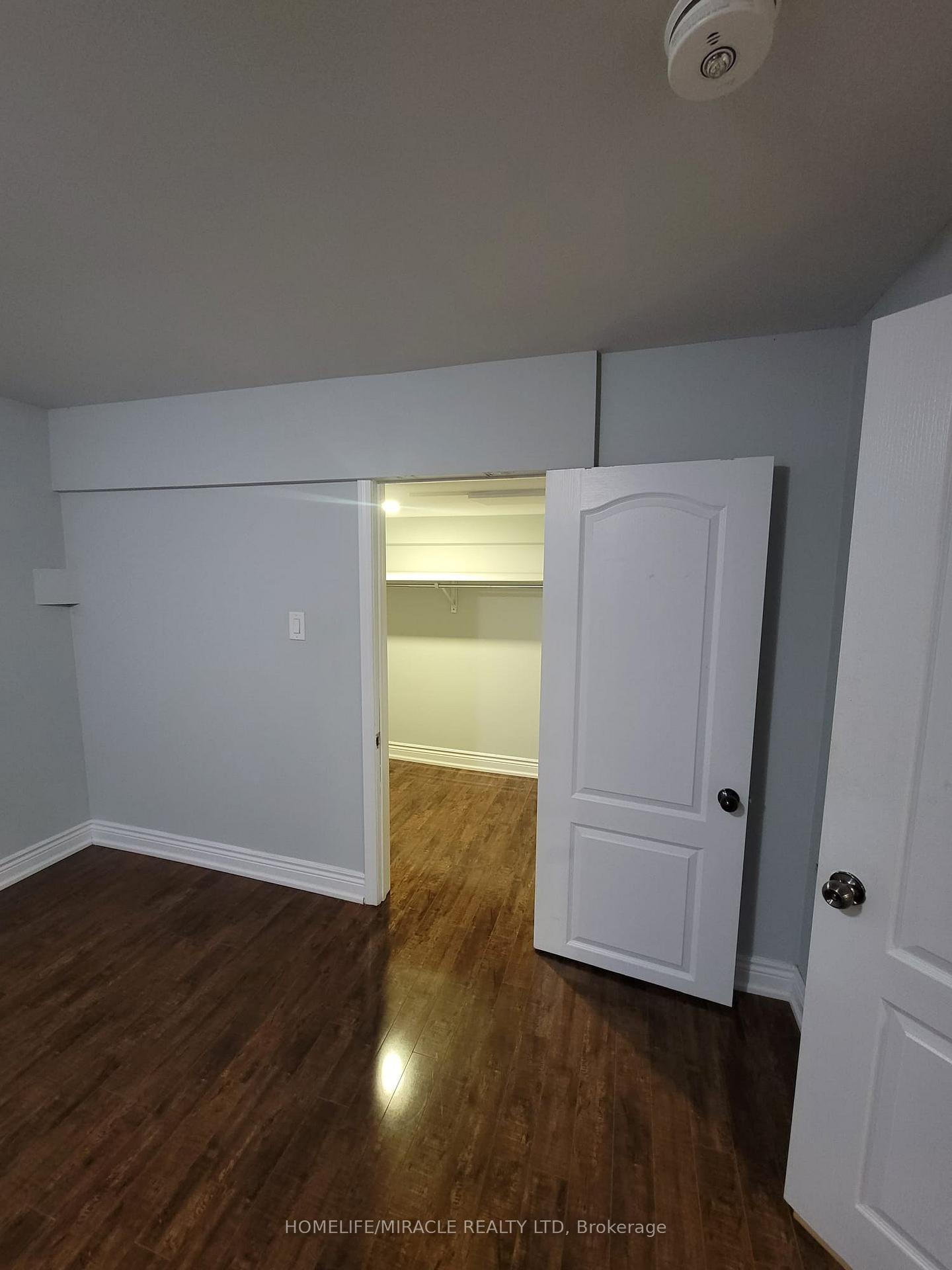 Photo 15 of 25 Browley Drive, Brampton, Fletcher's Meadow — HOMEH