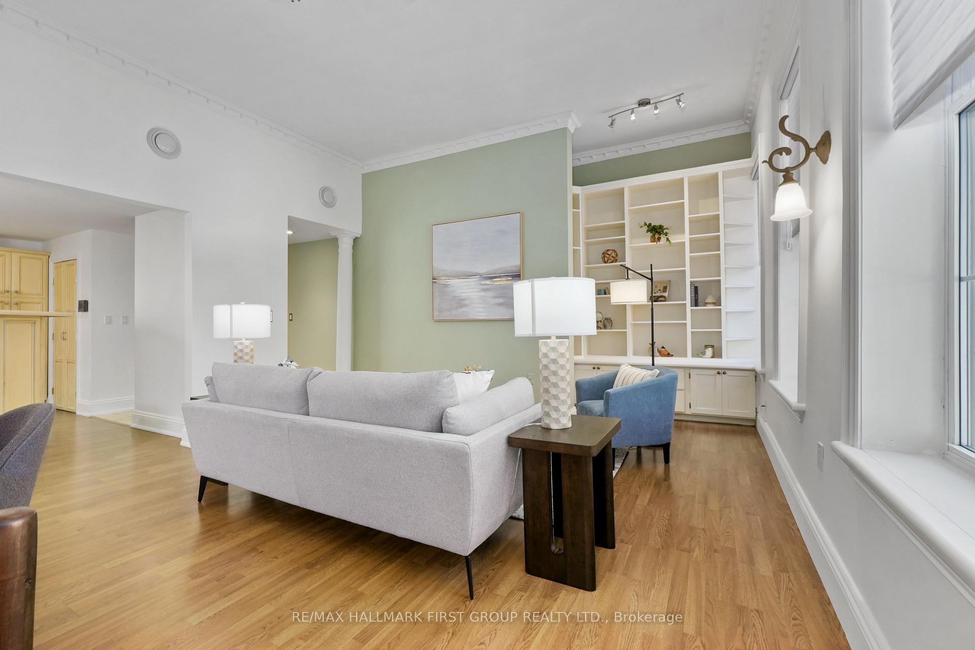 Photo 9 of Unit 202, 19 King Street W, Cobourg — HOMEH