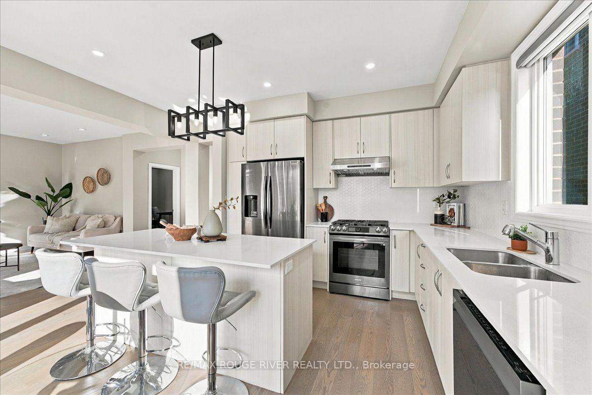 Photo 13 of 520 Coronation Road, Whitby, Rural Whitby — HOMEH